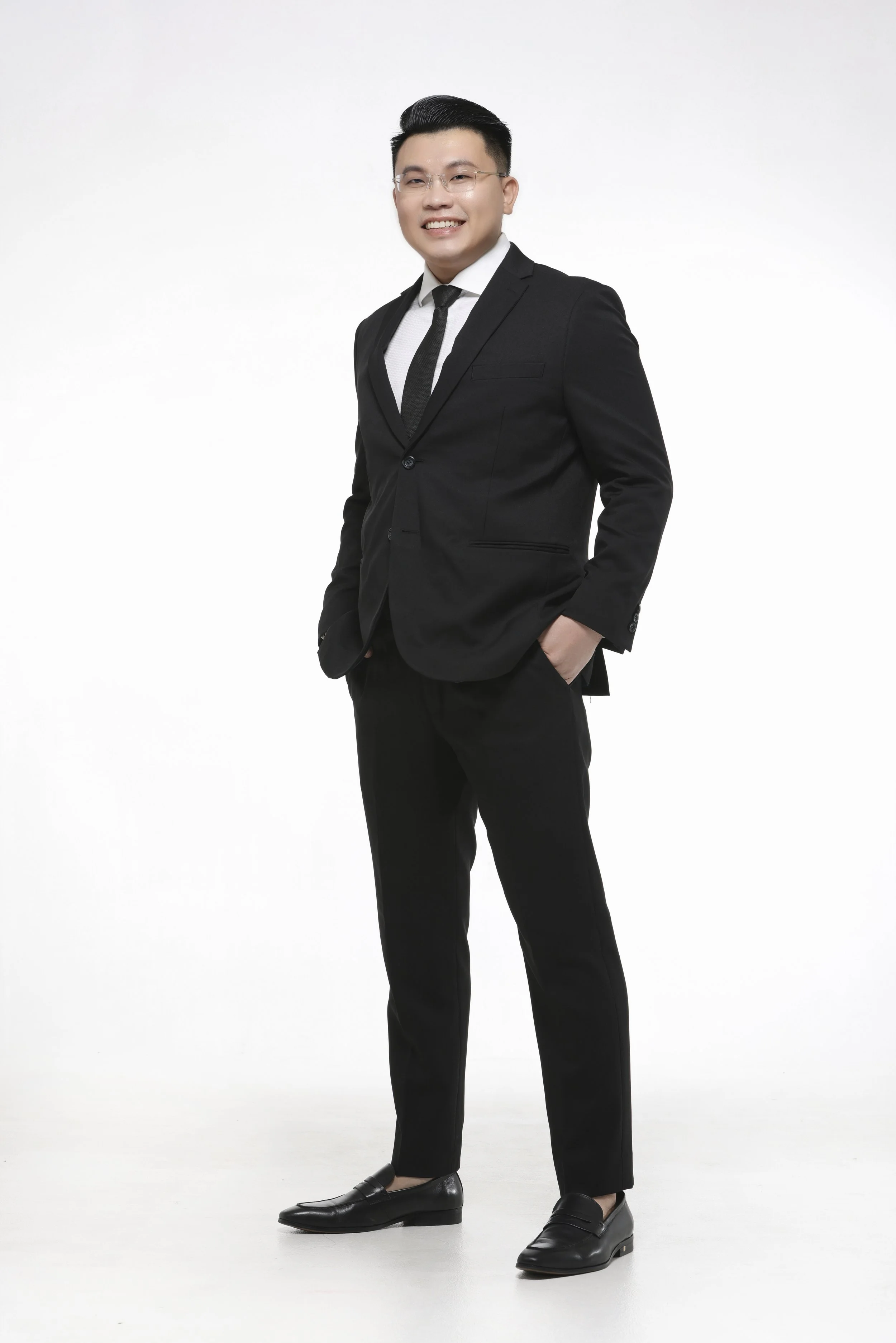 SINGLIFE2024FA1225-tomi.jpg