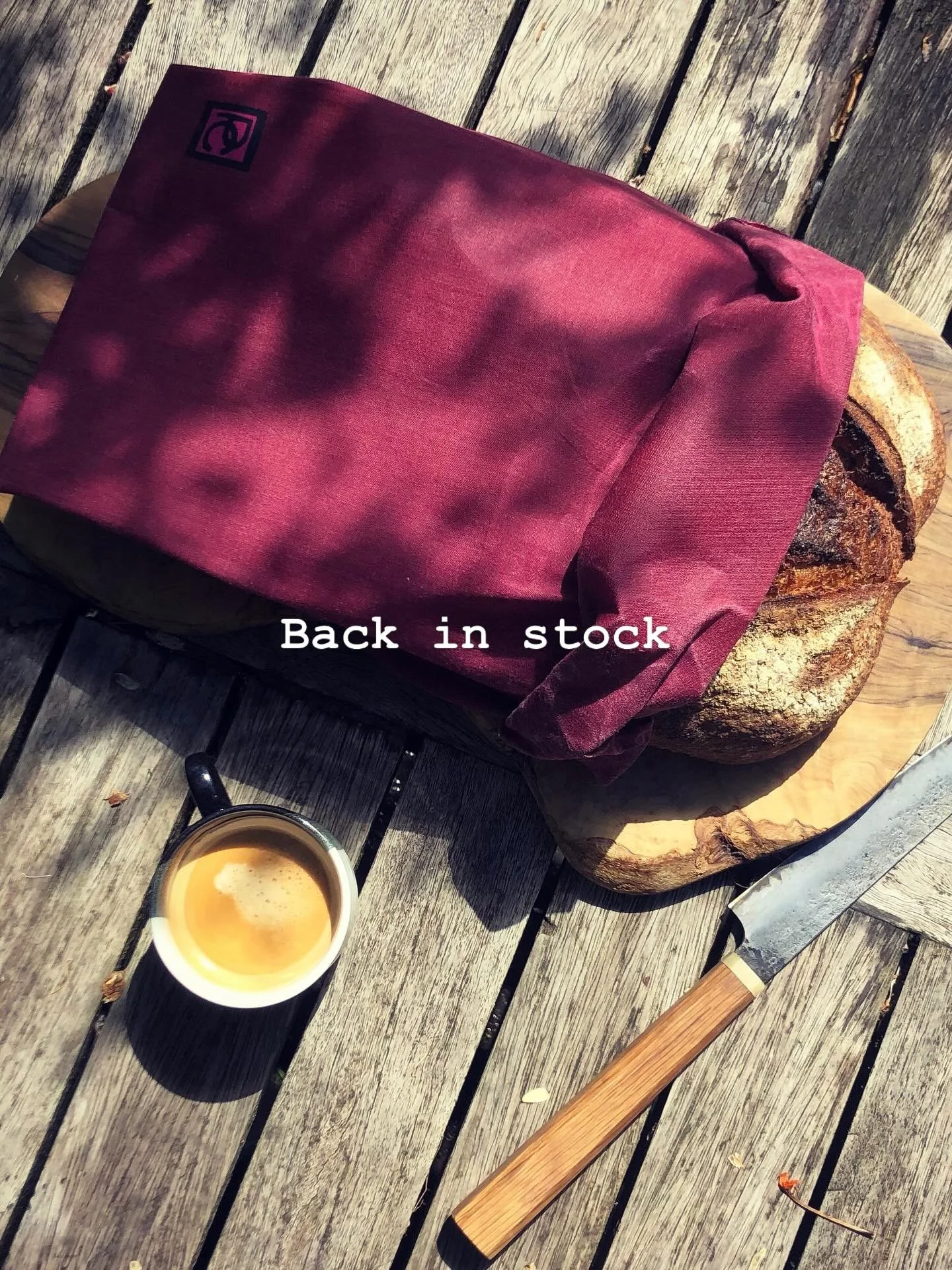 In the sun / hail &hellip; we&rsquo;ve been restocking here, most colours coming back in stock soon!
#beeswaxbreadbags