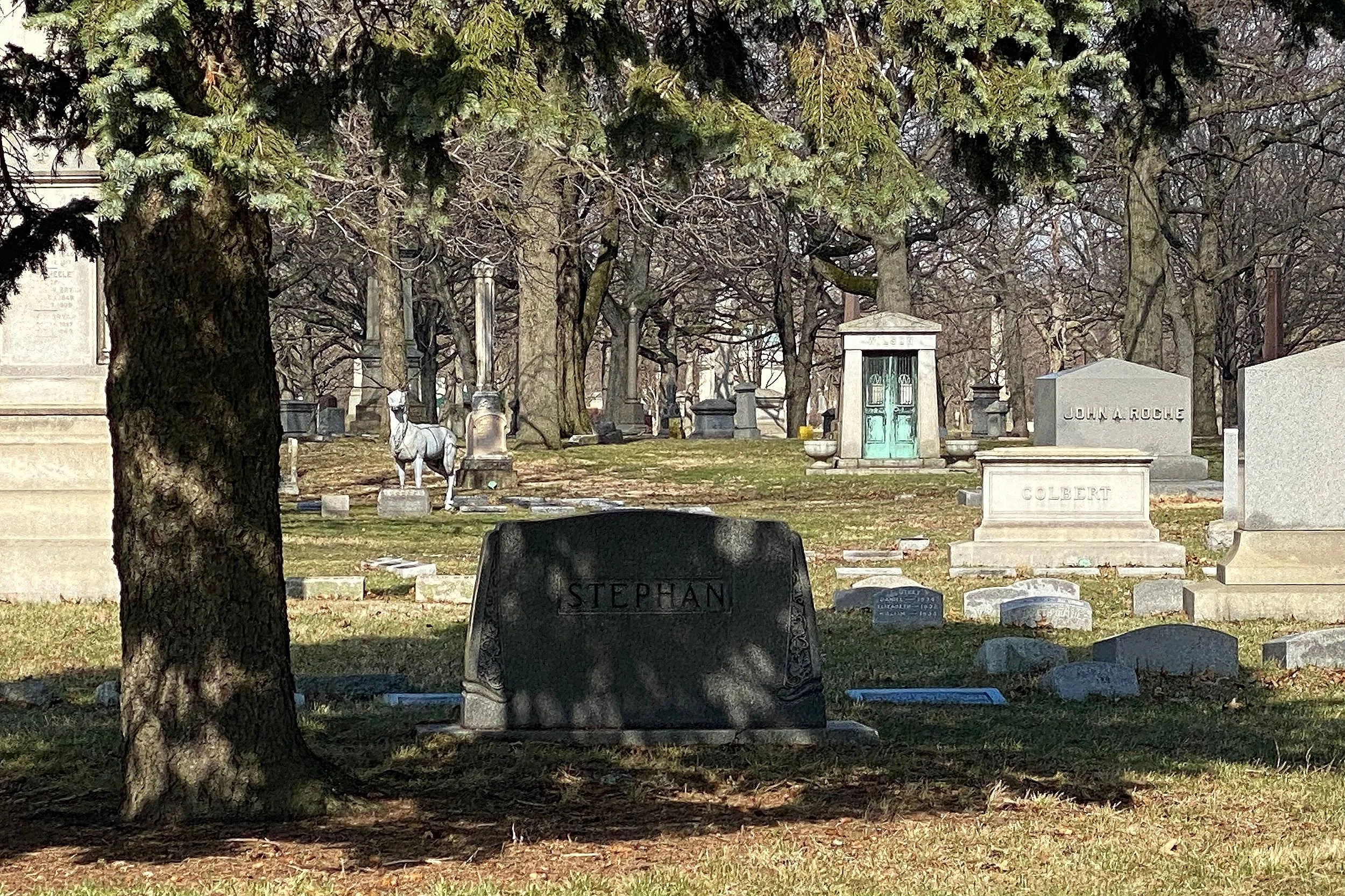 I adore the grounds of this cemetery