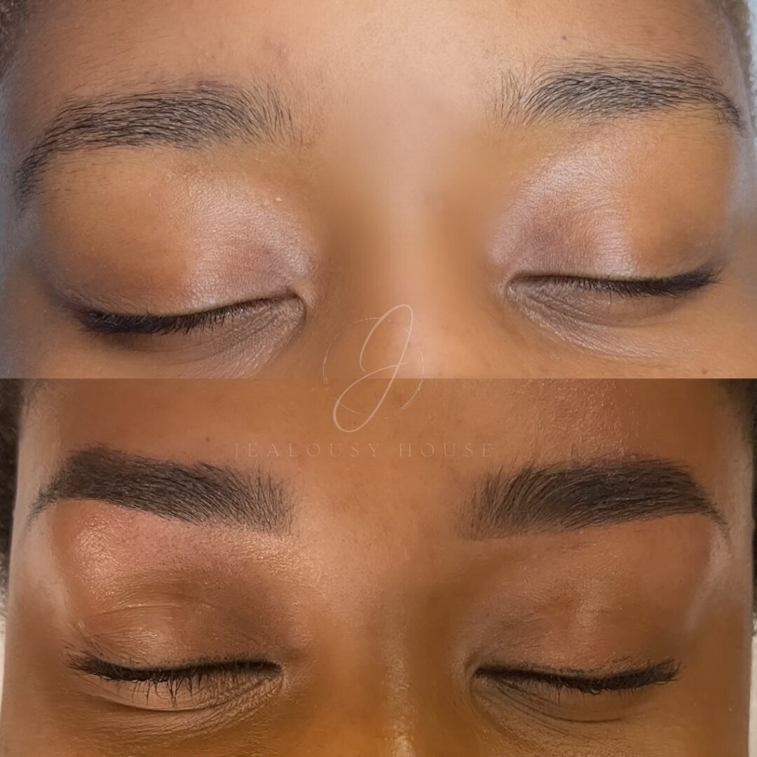 ✨ Transform Your Brows, Transform Your World! ✨

From subtle to stunning, witness the magic of before and after henna brows! 🌟 Say goodbye to the hassle of daily brow routines and hello to effortless beauty every morning! 😍✨

Book your brow transfo