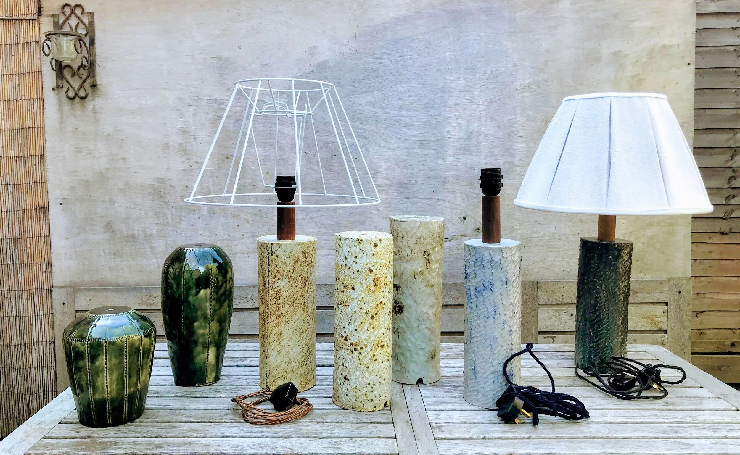 Lampbases and shades