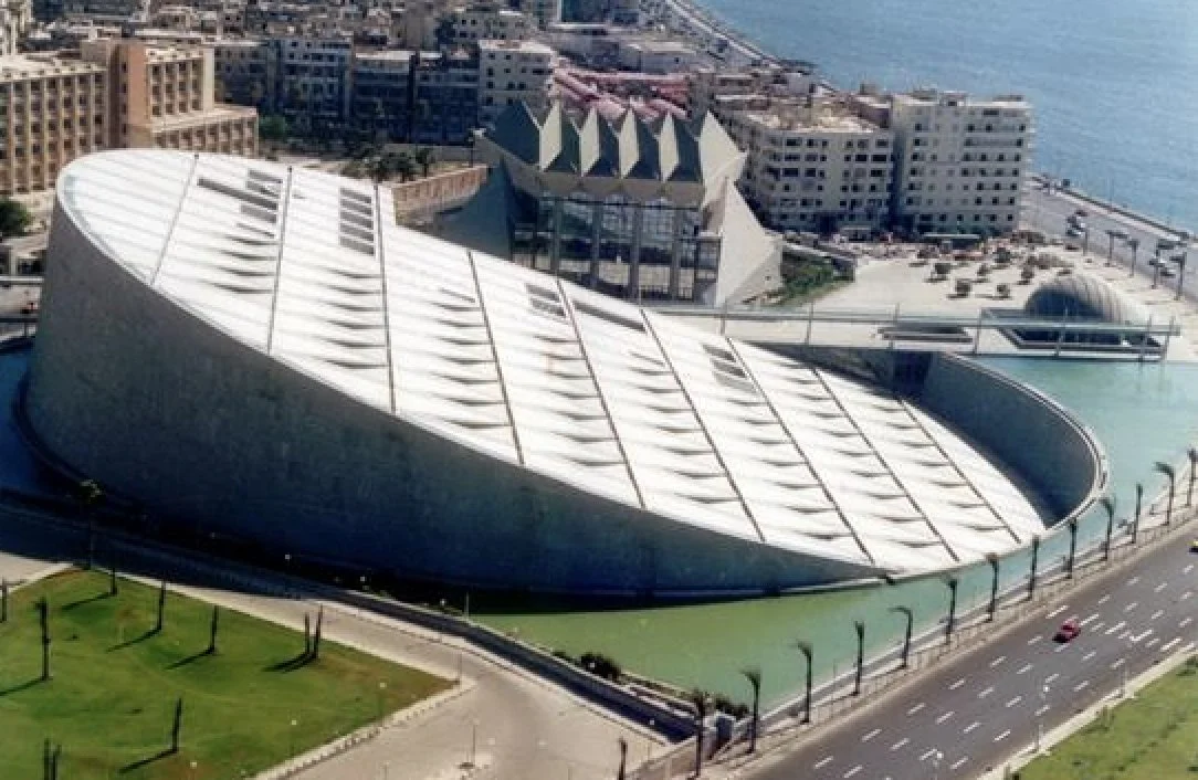 The Library of Alexandria: A Beacon of Knowledge and Cultural Legacy