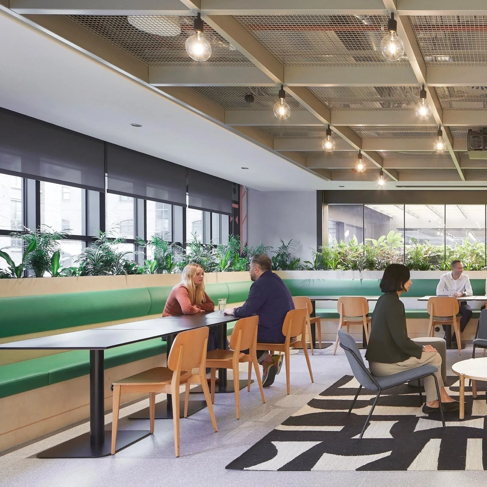 Sculpted for Space | Wise

Did you catch our recent case study? You may have spotted this striking oasis seating tucked into the corner at the home of fintech company, Wise.

Spanning an impressive 8.7m wide and 6.6m long, the seating was thoughtfull