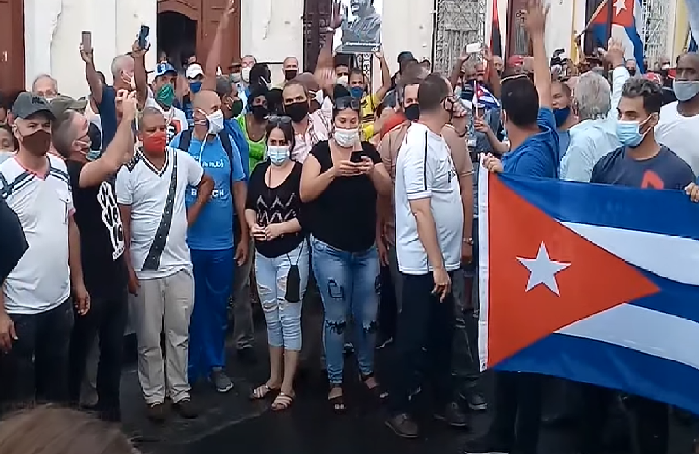 An image of a Cuban pro-government protest in 2021