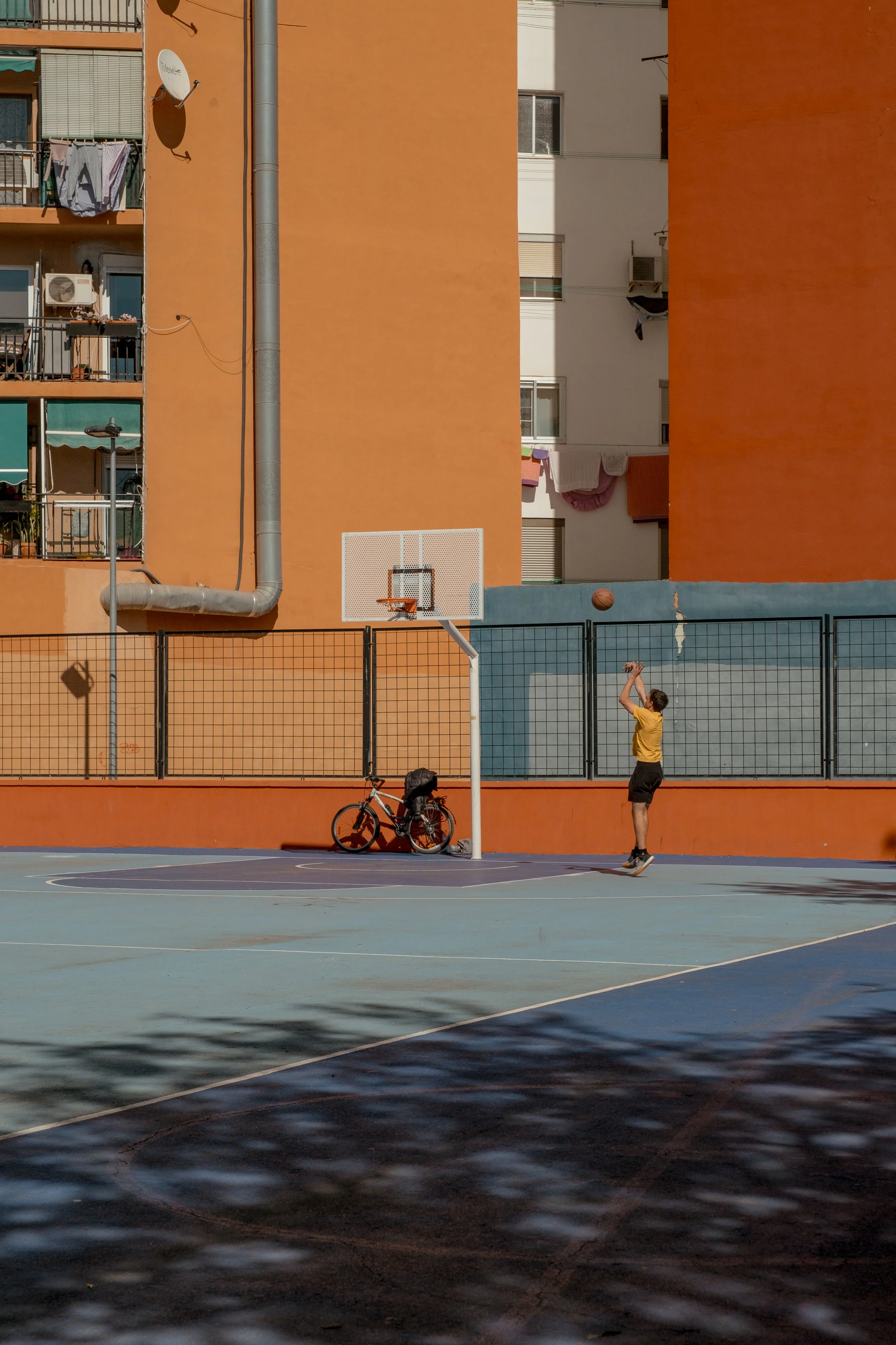 Valencia - Shades of Naranja