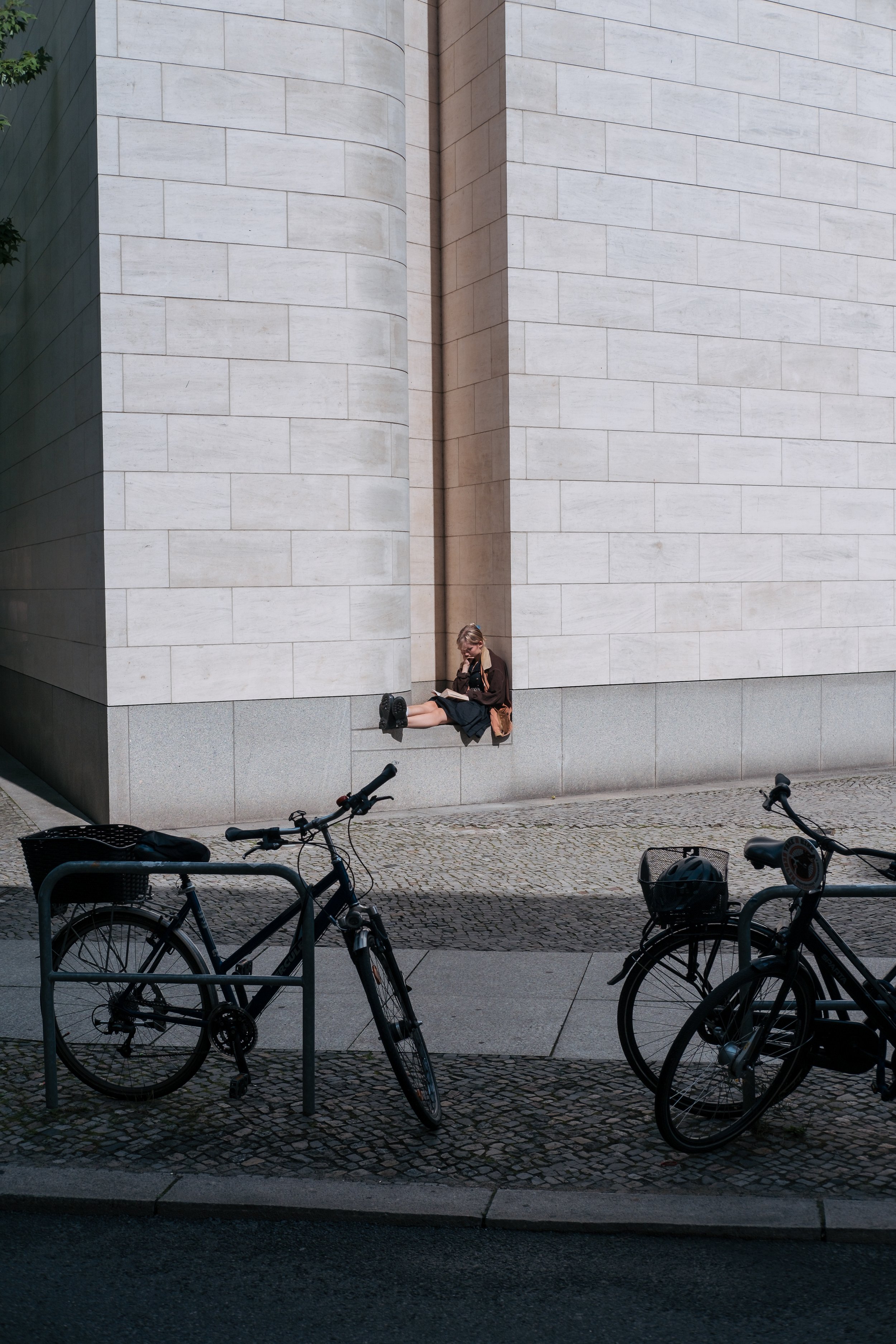 Berlin - The Girl Reading