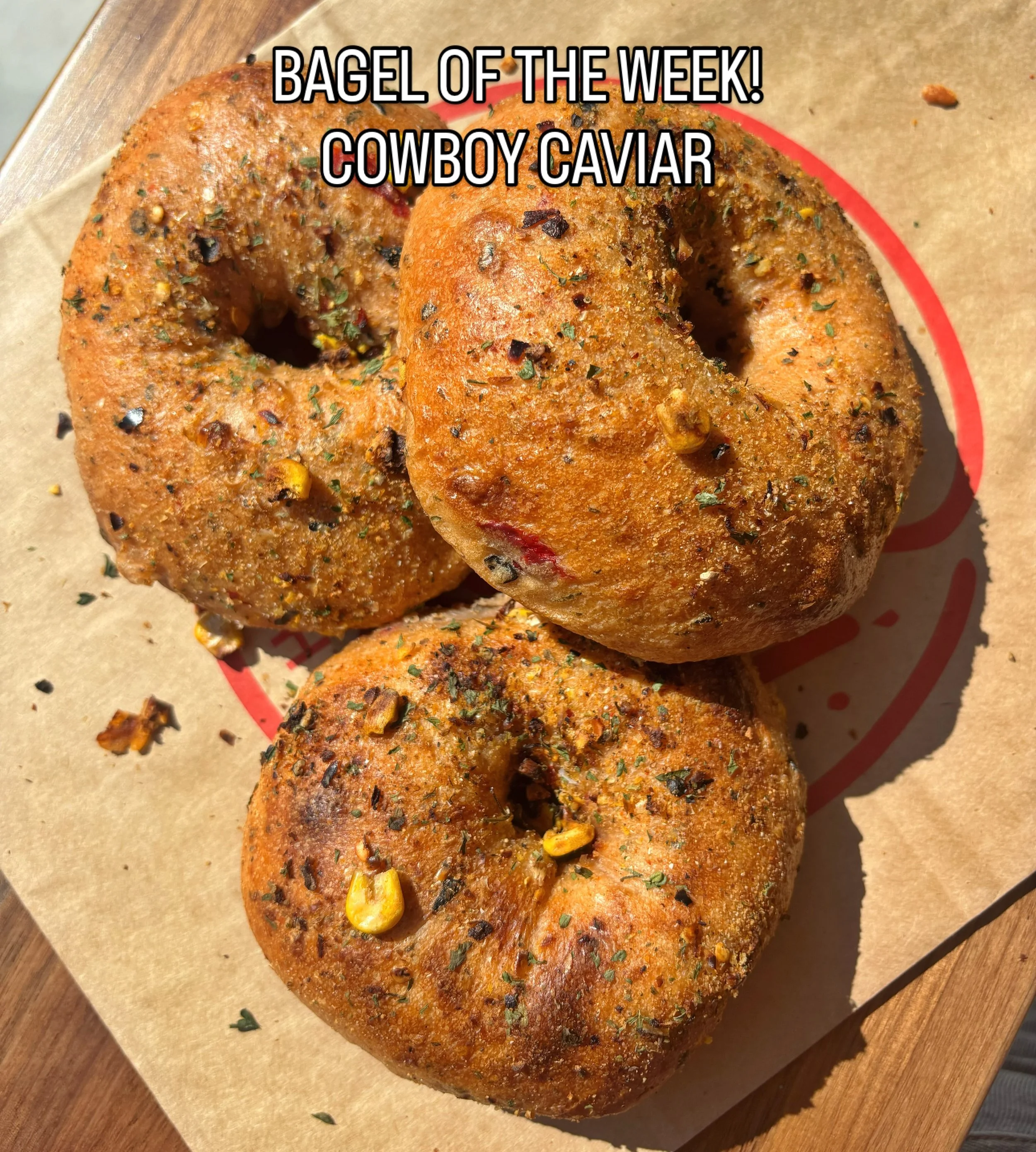 Cowboy Caviar! 🤠 Roasted tomato sourdough with corn, black beans, peppers and spices! Come try one before you go to @windycitysmokeout this weekend!!