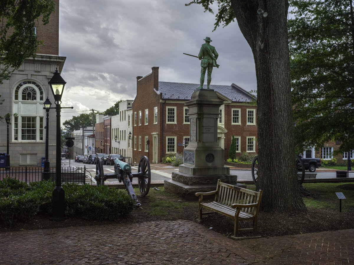 #209_Confederate Common Soldier Monument, Court Square, Charlottesville, VA_ 2017_ Dedicated May 1909_ Removed September 12, 2020.jpg