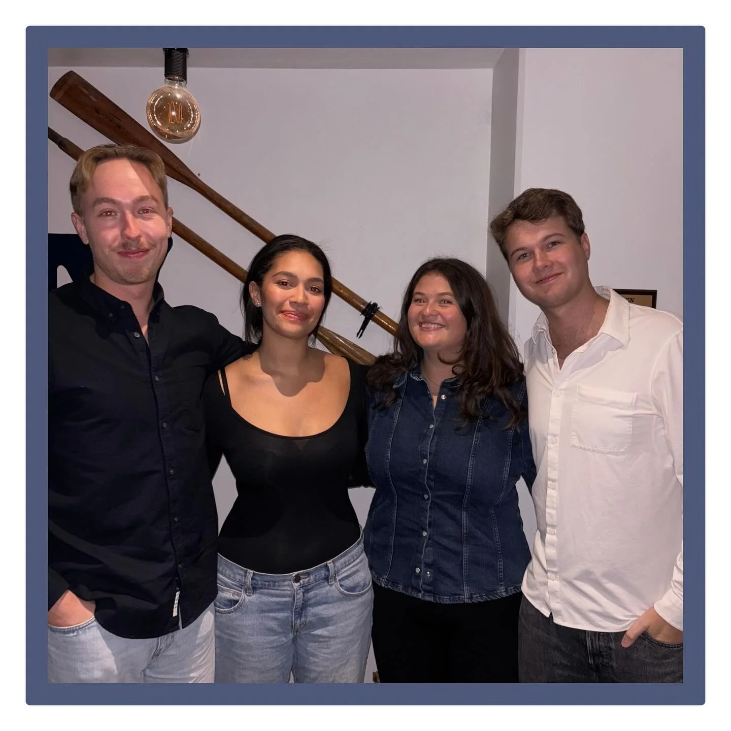 Det &auml;r med stor gl&auml;dje G&ouml;teborgs Nation kan presentera Quratelet VT26. ProQurator Ekonomi Agnes Tamanivalu-Moritz och Notarie Alex Boozer f&aring;r nu s&auml;llskap av Qurator Julia Dahlberg och ProQurator Social Gabriel Winsnes.

Vi h