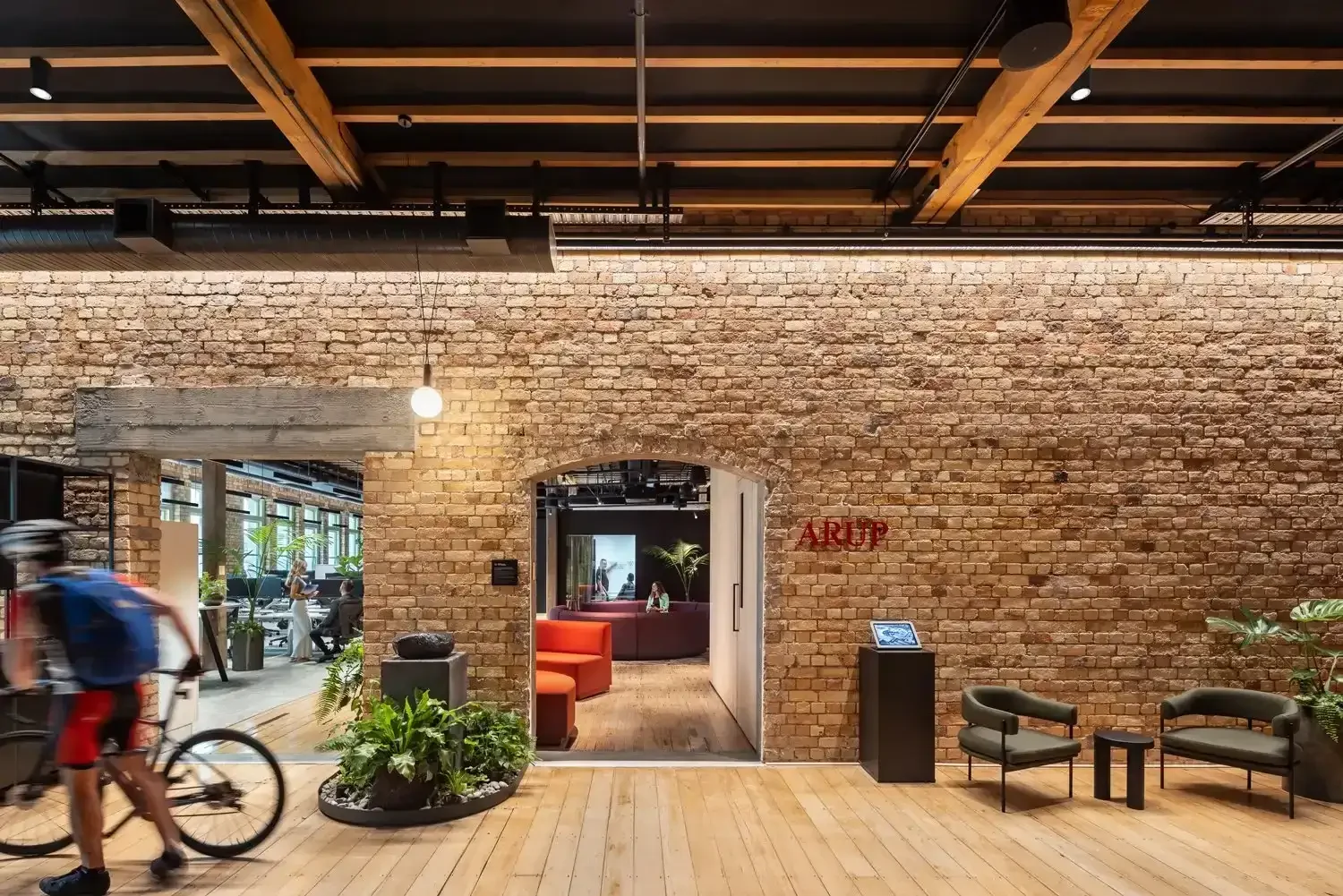 lawrence-anderson-unispace-arup-office-entrance.webp