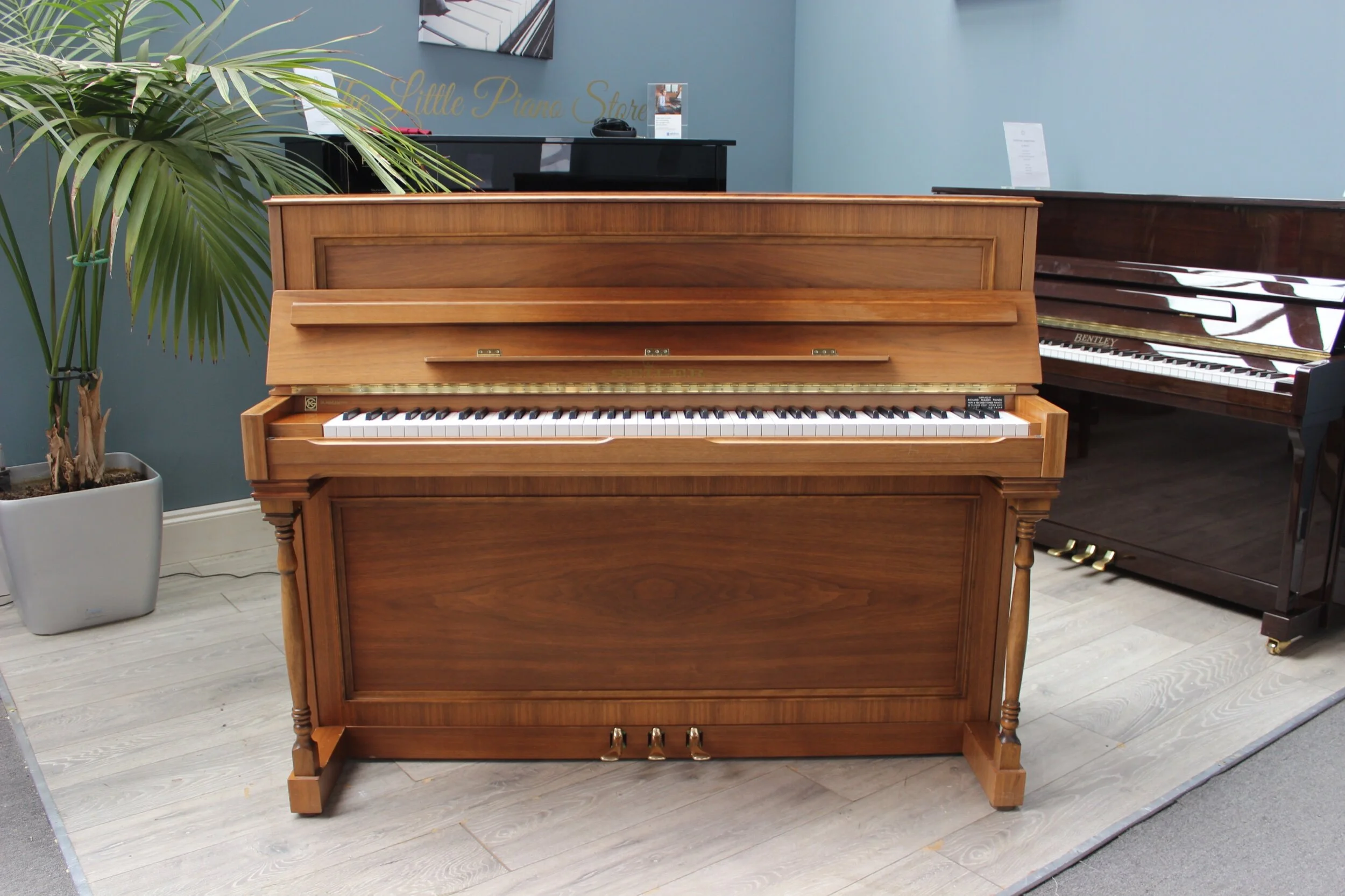 Seiler 2024 upright piano