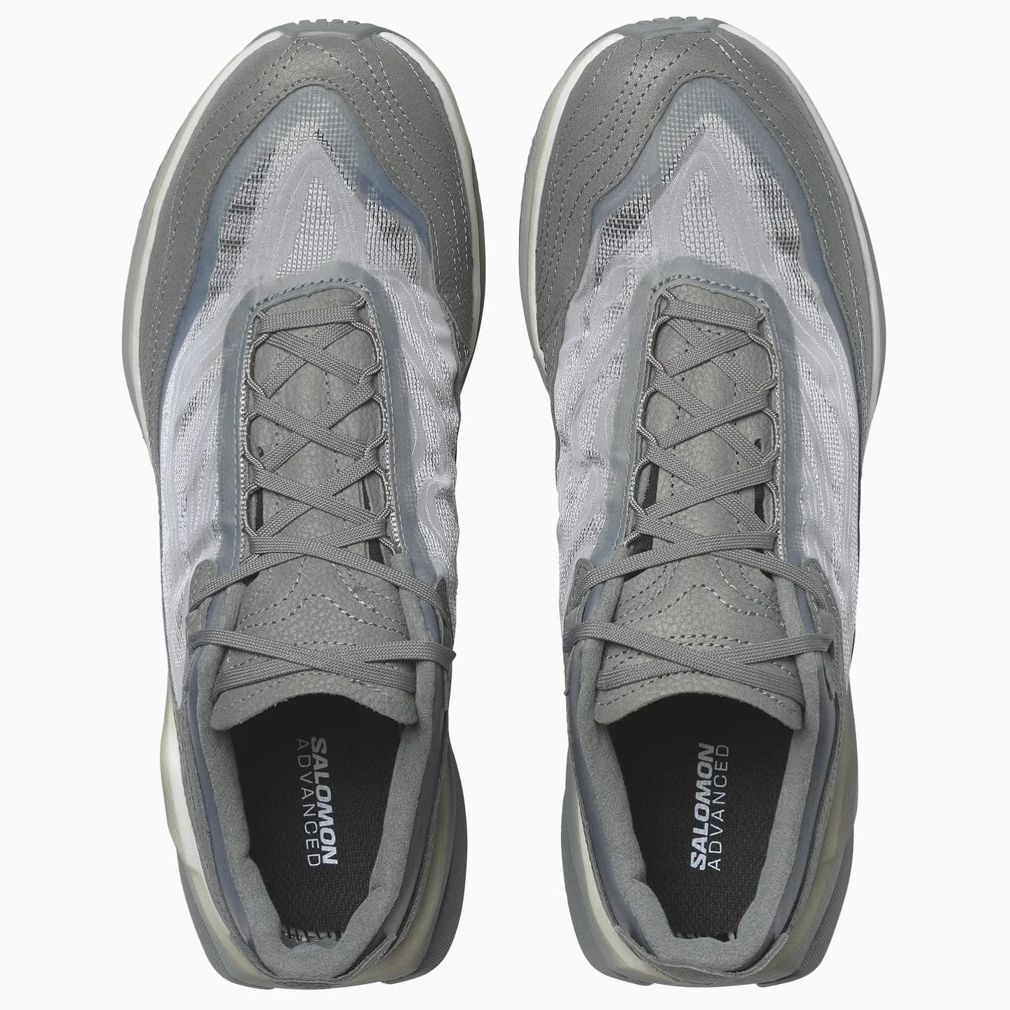 @salomonsportstyle - Neuva ADVANCED.
&mdash;
Inspired by the free curves and sinuous course of the Arve river, this model balances premium, technical and fast Salomon technologies with the movement of the natural world.
&mdash;
#dreadedpath salmon #s