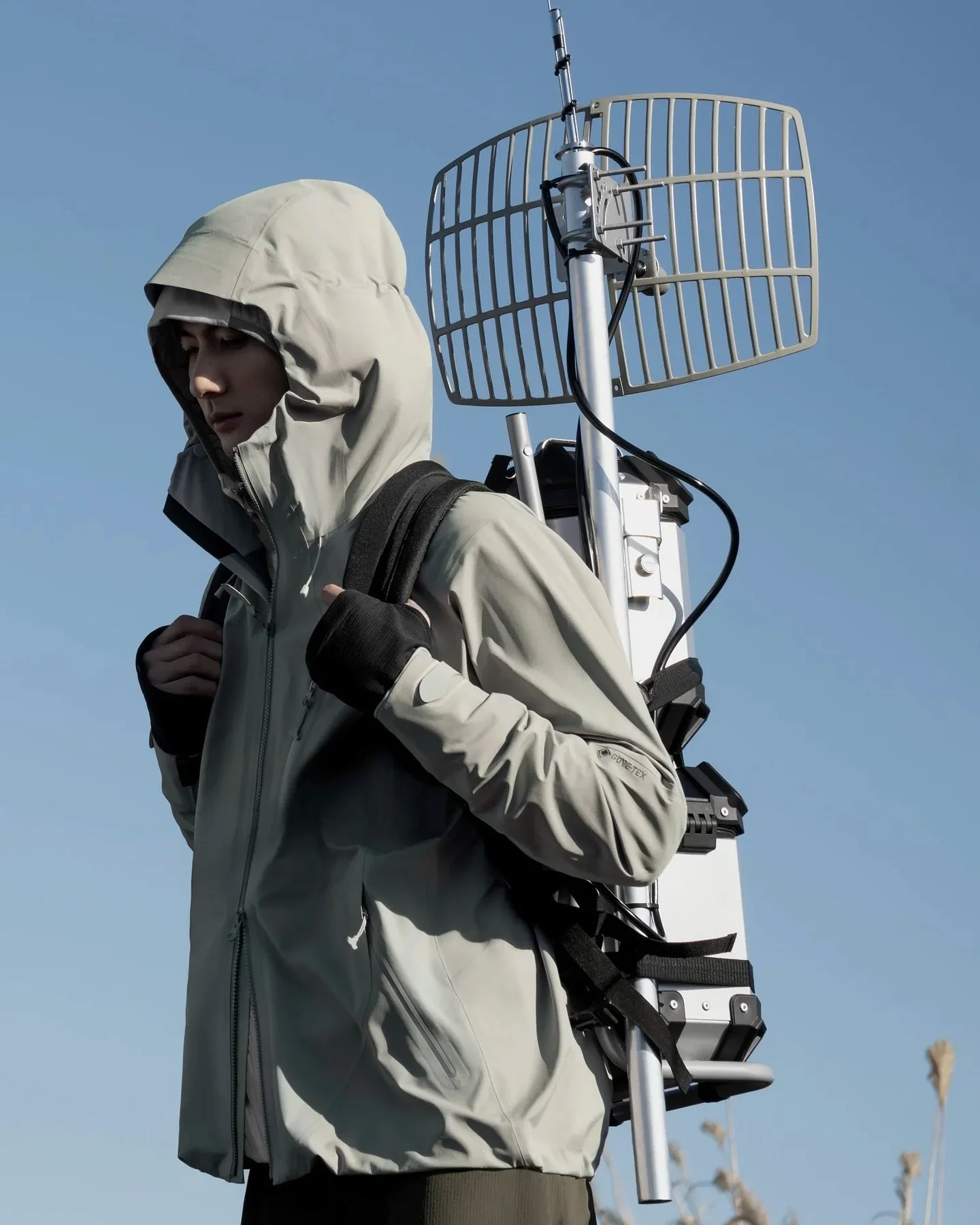 @_kolonsport - SS26 'MOUNT / AGE' Campaign.
&mdash;
Creative Direction, photo and production: @catalyst.tokyo
Props: @gnrl.wrks
Video: @mgsperz
HMU: @moeka1993
&mdash;
#dreadedpath #kolon #kolonsport #catalaysttokyo