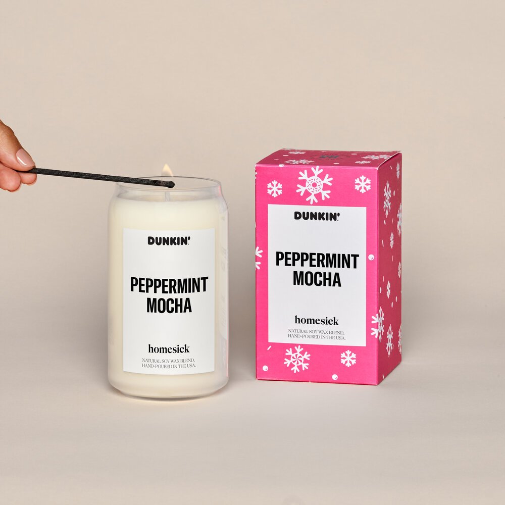 HMS.Dunkin.Peppermint.Candle.Ecom.1.jpg