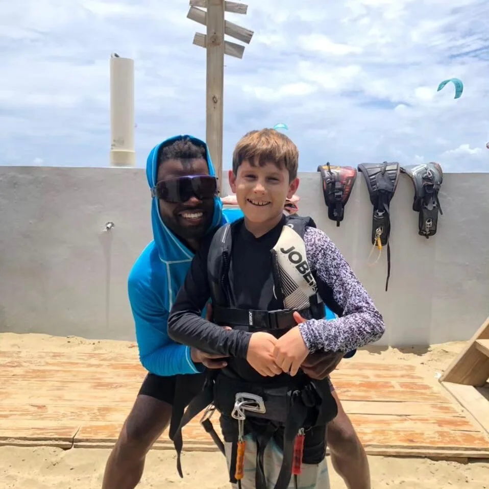 They are ready to have fun kiting, are you? 
.
.
.
.
.
.
.
.
.
.
.
.
.
.
.
.
.
.
.
.
.
.
.
.
.
.
.
.
.
.
.
.
.
.

#beachlife #vibe #kitesurfing #kitesurfvideo #friends #beach #tripstory #summertime #watercolor #culture #rd#goodvibes