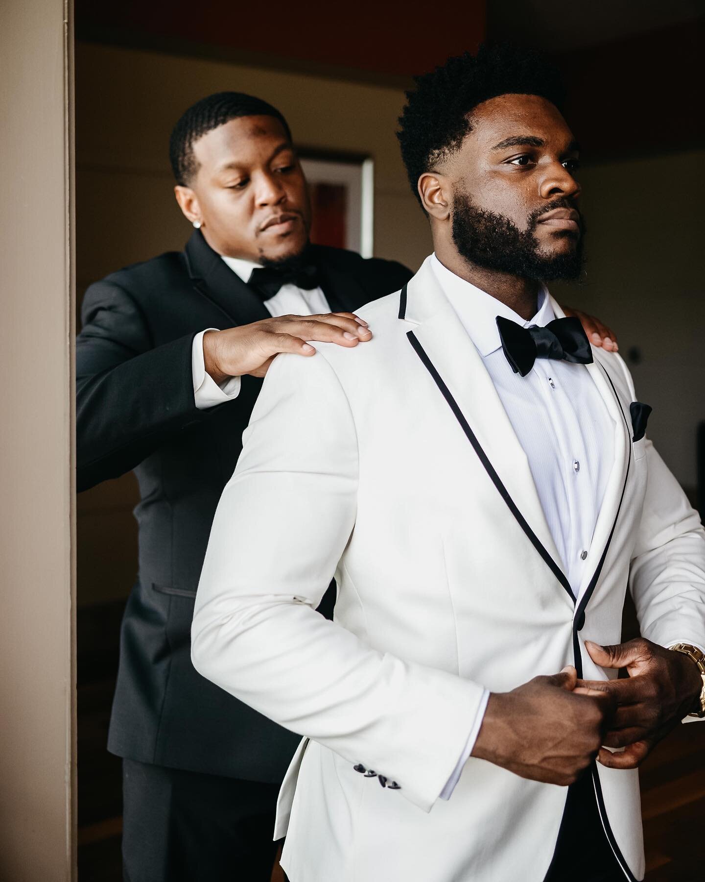 Weddings are also a big day for the groom!
Show a lil love to the men!
-
-
-
-
#groomsmen #groom #wedding #bridesmaids #bride #weddingphotography #mensfashion #weddingday #weddinginspiration #weddingdress #menswear #weddings #fashion #weddingphotogra