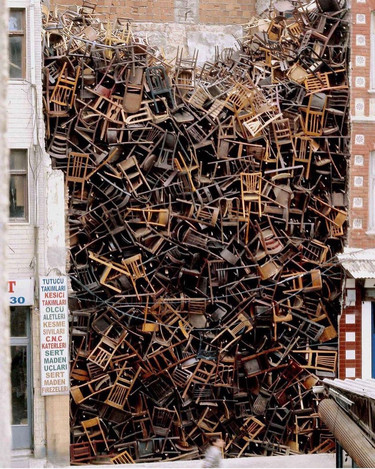 Doris Salcedo tells stories of conflict, loss, and facilitates mourning through every day objects. Because of her, chairs, doors, and blouses find new life as euphemisms, opening conversations about oppression and oppressors, the disempowered and the