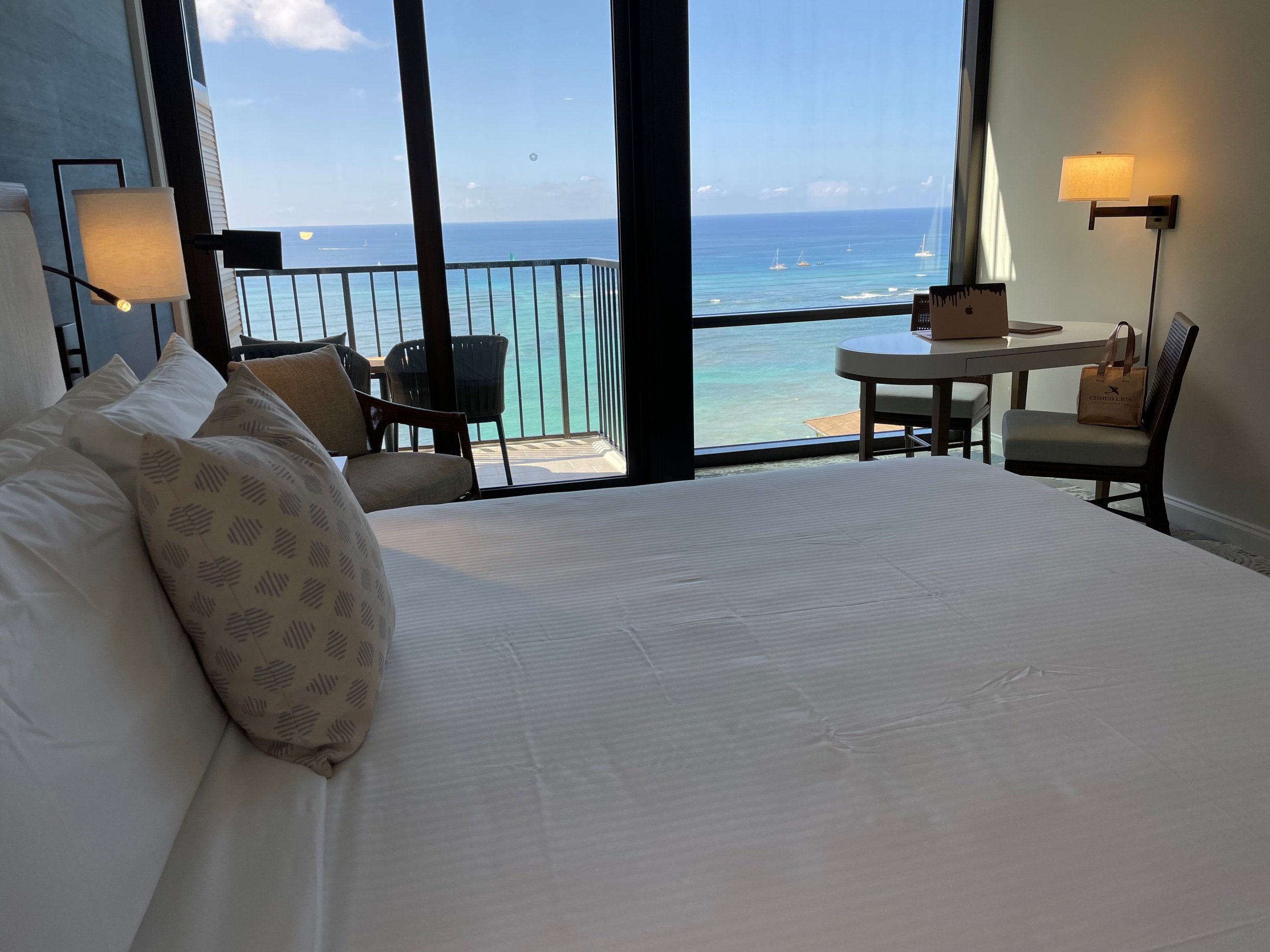 Hotel Desk &amp; Chair