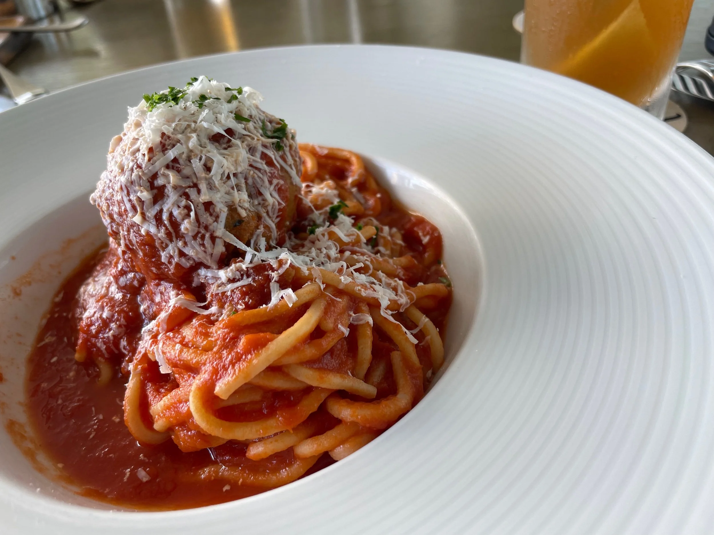 Quiora - Ritz Carlton Waikiki