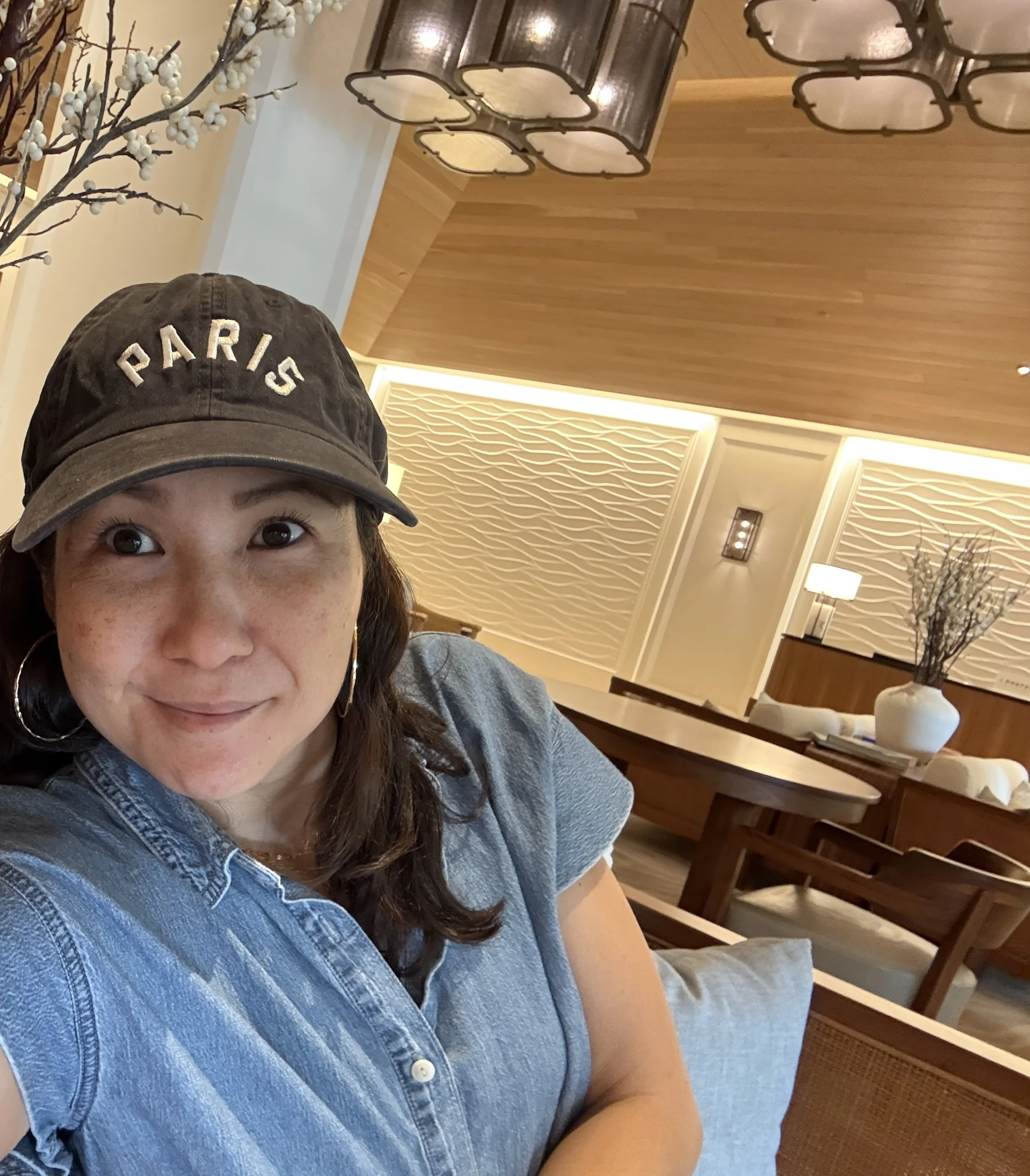 Erin (not) in Paris