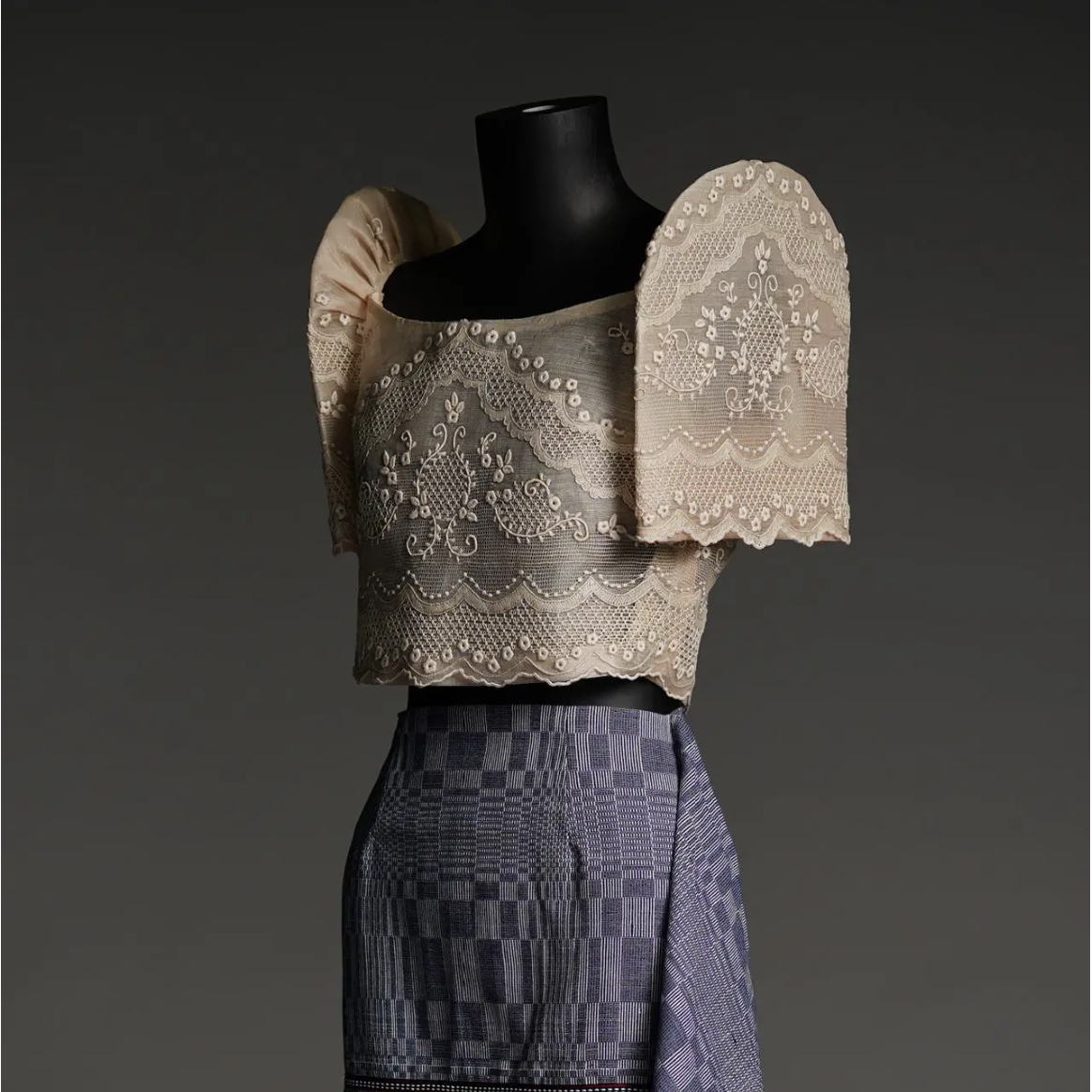 Top made of Piña textile, skirt made of inabel by designer JC Buendia                                      Photo: Patrick Diokno, Courtesy of Gino Gonzales