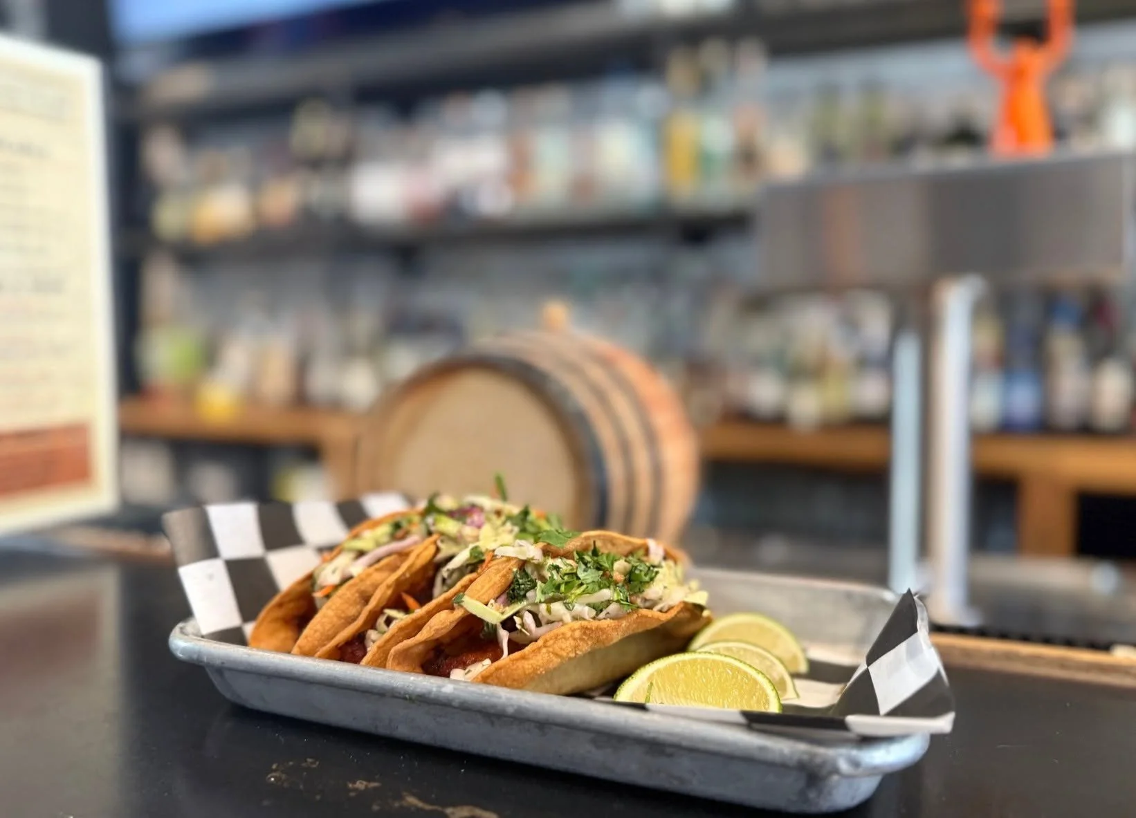 Strolling through downtown Flagstaff this weekend? 🌞 Don&rsquo;t forget to treat yourself to some mouthwatering lunch! We&rsquo;ve got the good grub waiting for you.
--
📍110 S San Francisco St. Flagstaff, AZ
--
#historicbrewingcompany #hbcdowntown 