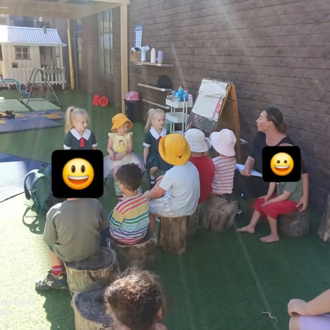Kindergarten Sibling Visit 
During our first week of our transition to school program (Oct 13th-17th) we had siblings of children who went to Kindergarten this year come in for a visit to speak to our Emu children about their experiences at school an