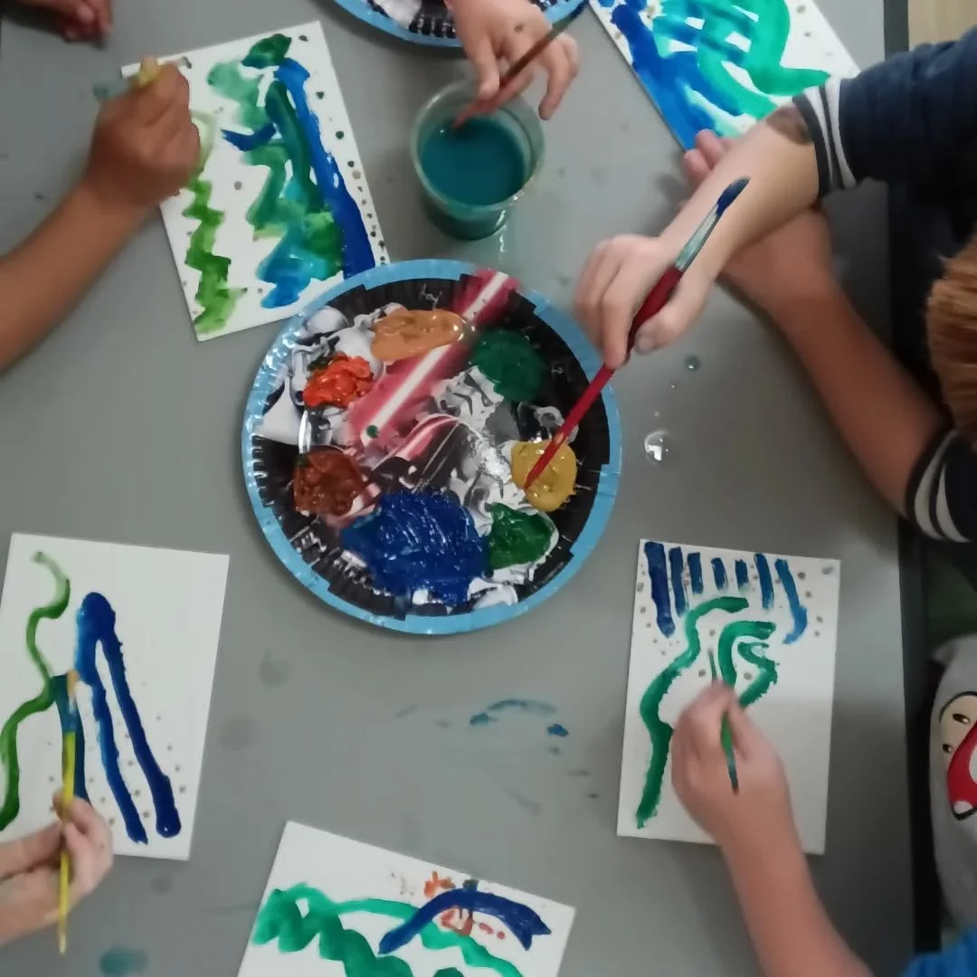 Last week the children had the opportunity to engage with Miss Paris,  a talented indigenous artist who shared her cultural knowledge through an engaging and hands-on art experience.  The children were each given a canvas and introduced to Aboriginal