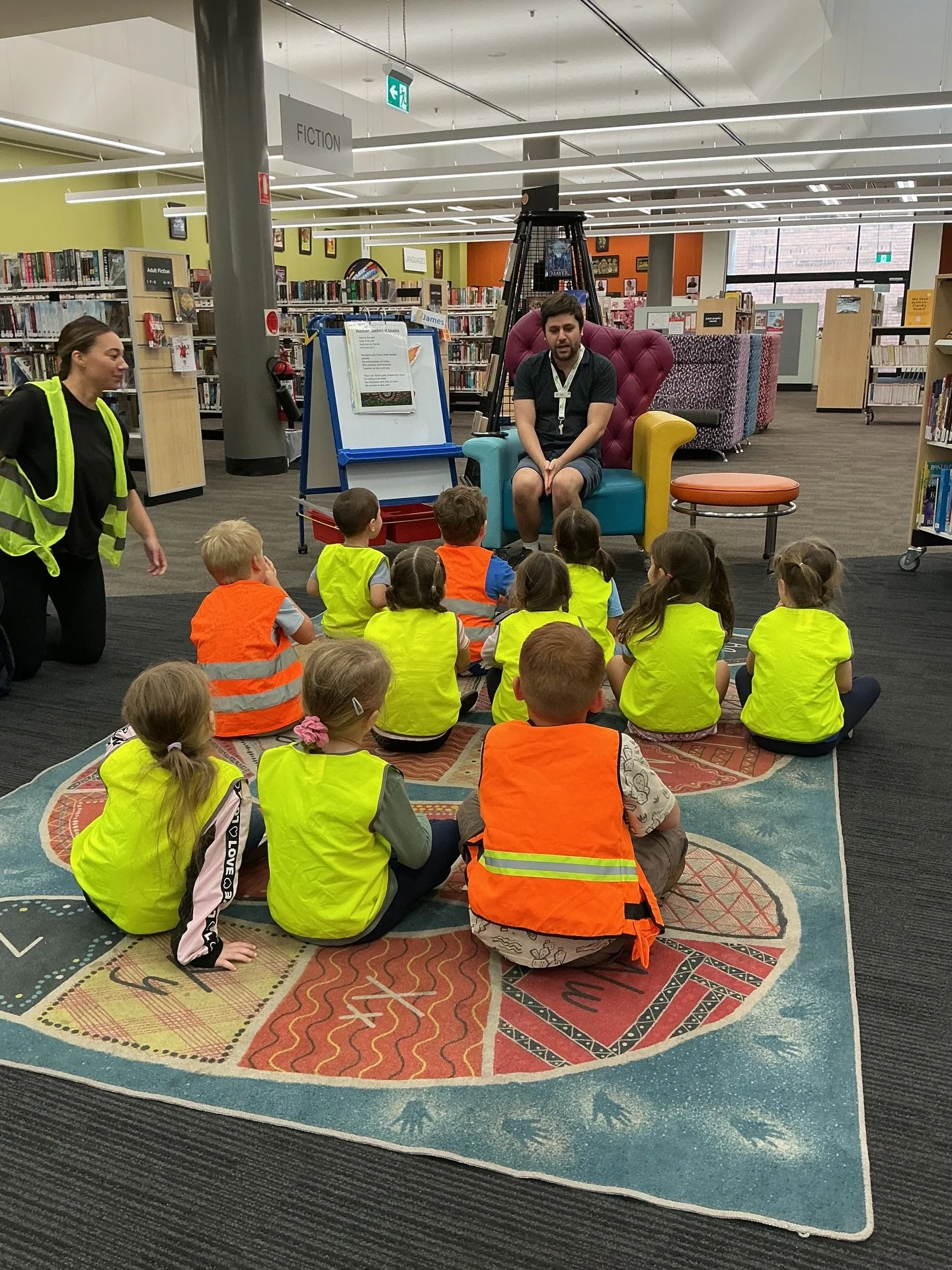 🚀 Library Excursion Fun! 📚

Our Emu children had a wonderful visit to Wollongong Library where we explored the theme of space 🌏✨

We began with an Acknowledgement of Country, followed by songs, stories, and lots of interactive fun with librarian J