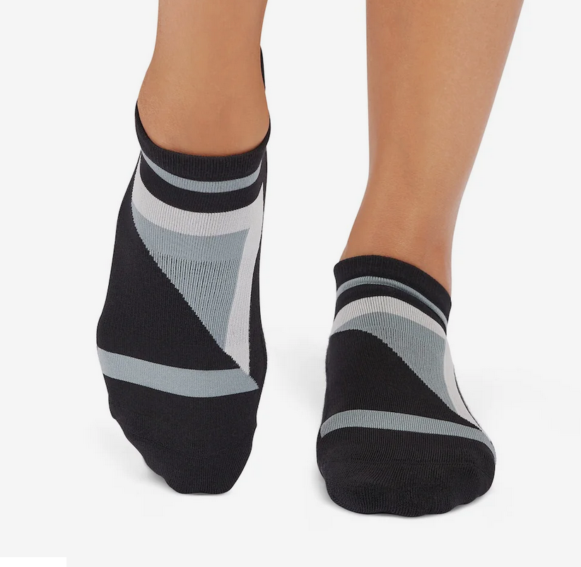 Screenshot 2026-02-16 at 16-23-03 Savvy Grip Socks – Mirage Abstract – Tavi Active.png