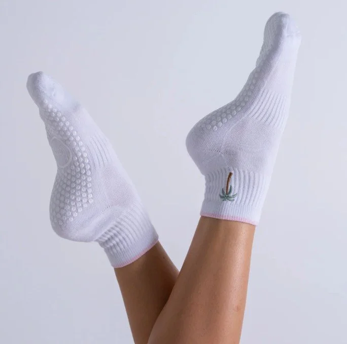 Reformerloops_quarter socks_palmtree.jpg