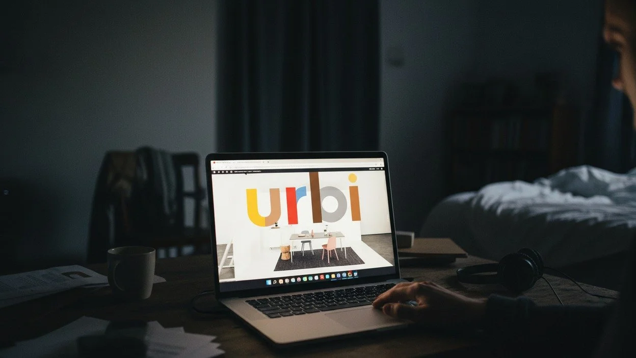 Urbi AU