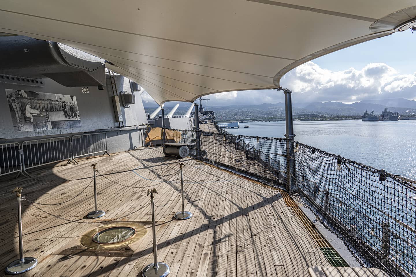 Today is the 75th commemoration of the end of WWII.

September 2, 1945 the peace agreement was signed on the USS Missouri anchored in Tokyo Bay.

This photo represents the start and end of the war in one shot with the USS Arizona there in the backgro