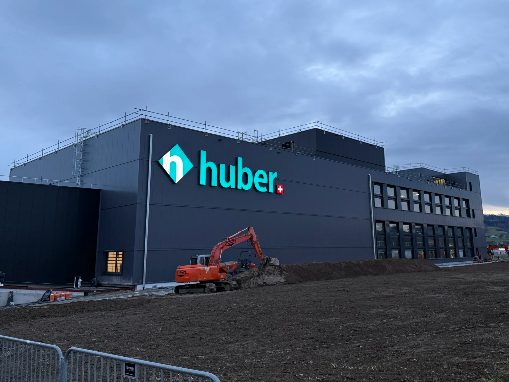 HUBER KUNSTSTOFF AG GOSSAU SG