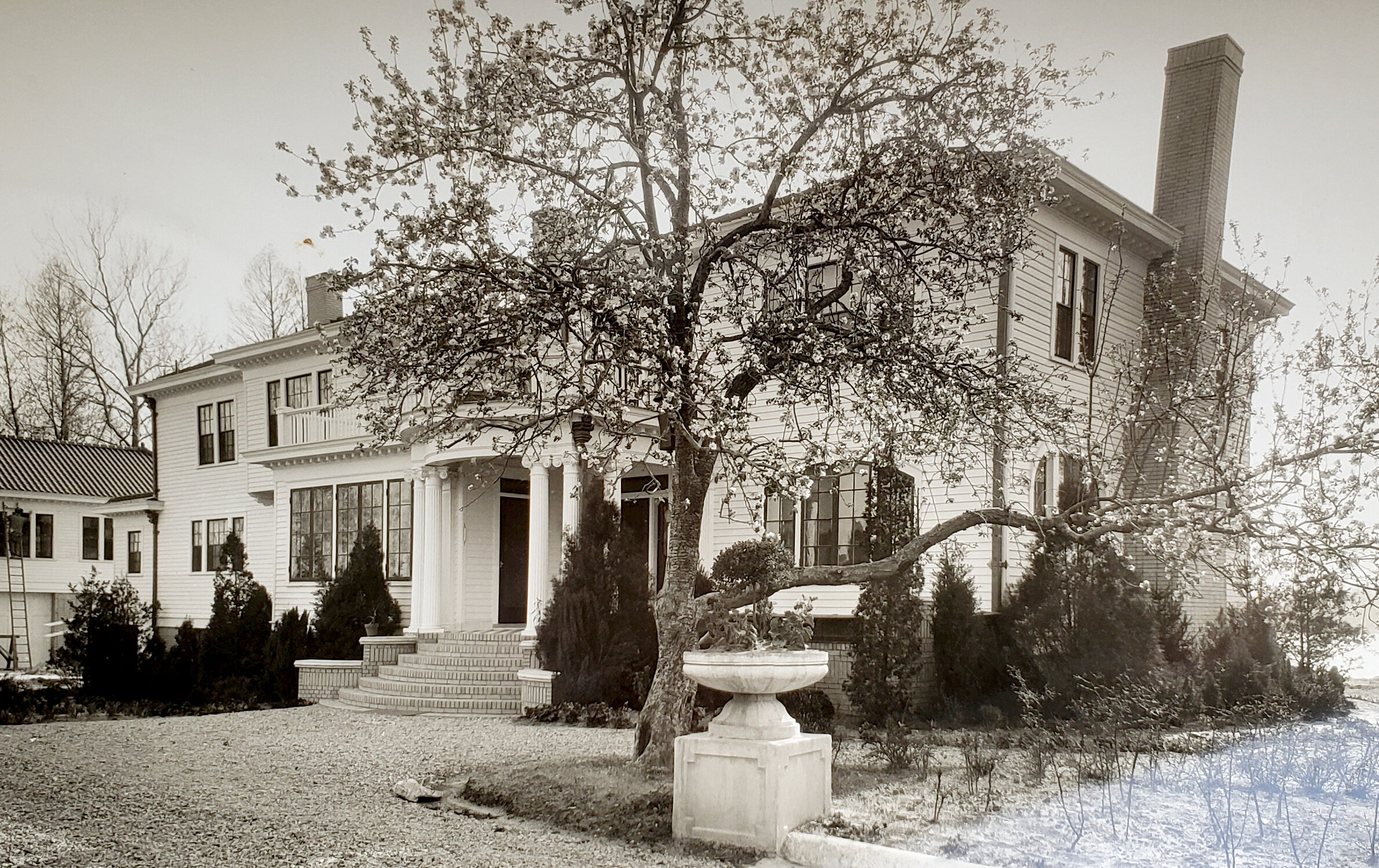 Bay Point Farm House