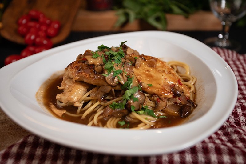 ENTREE ChickenMarsala_00001.jpg