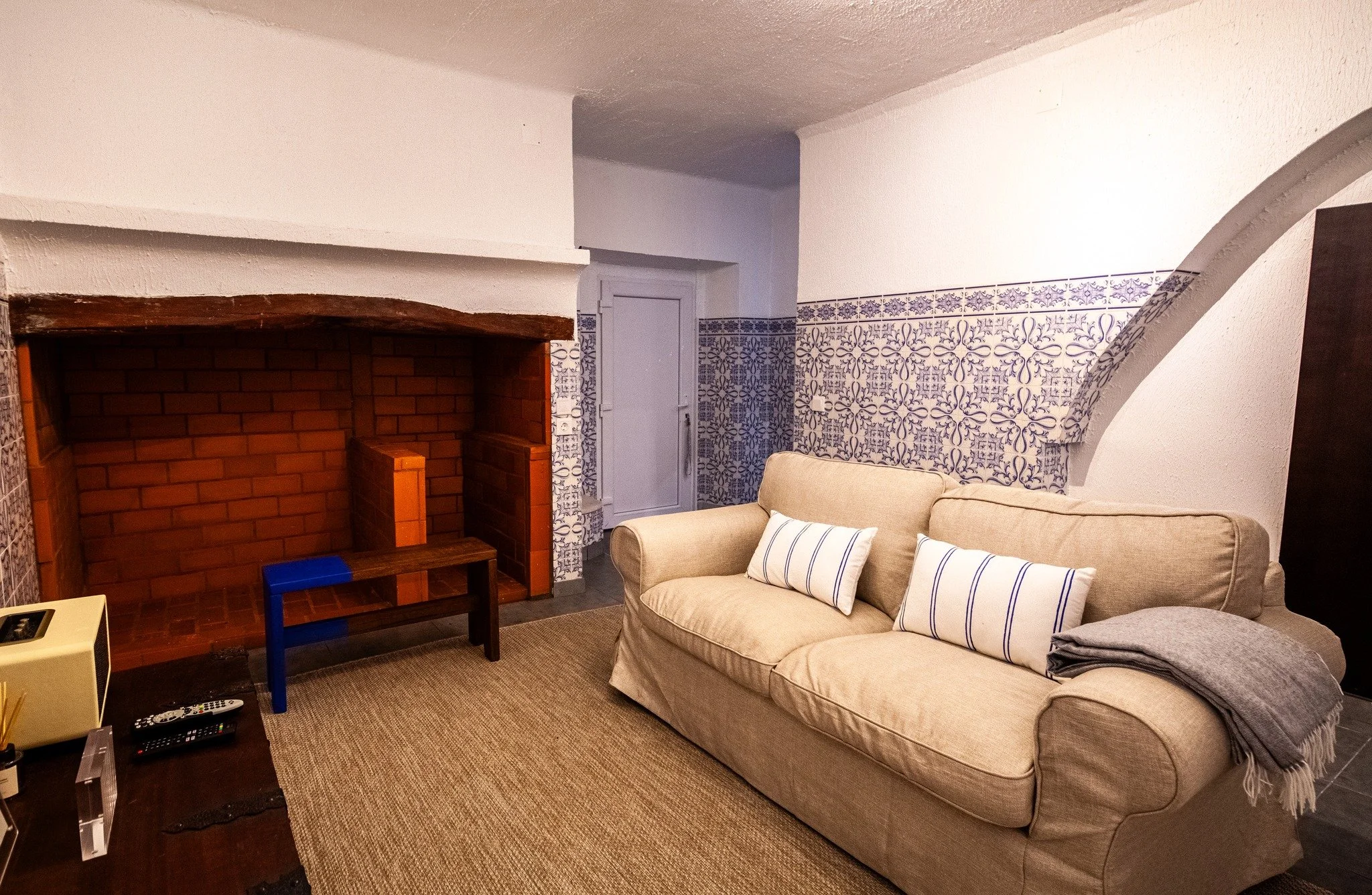 Can you imagine cozying it up by the fireplace in the winter?
We most certainly can!

#thenatural #thenaturalodgingandretreats #casaalba #alterdoch&atilde;o