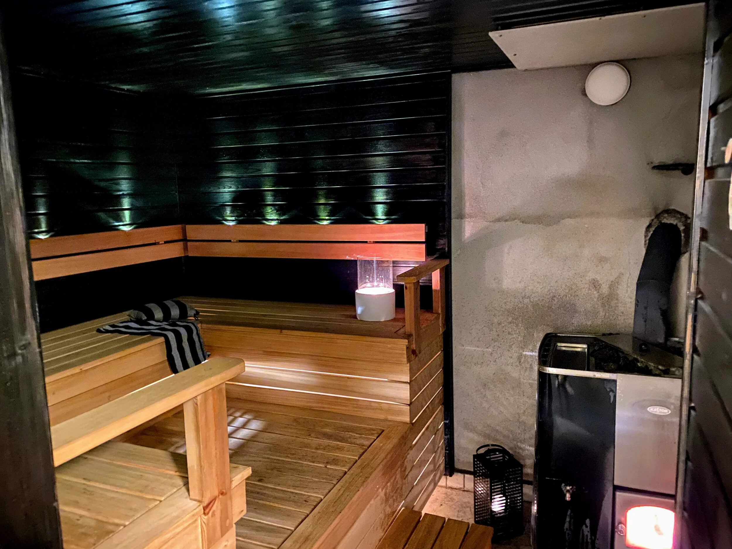 Musta sauna — Sounds Like Sointu