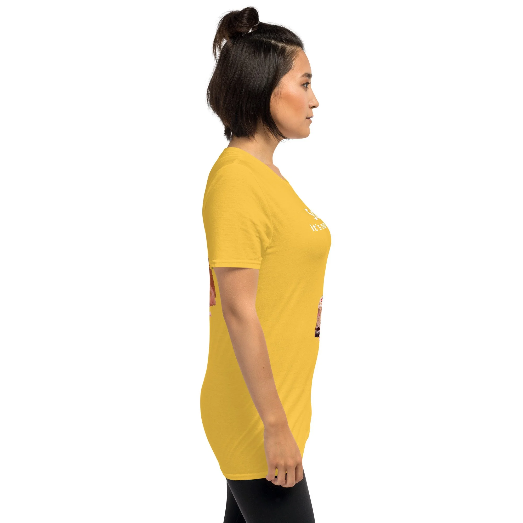 unisex-basic-softstyle-t-shirt-daisy-right-6a65764a9a53d.jpg