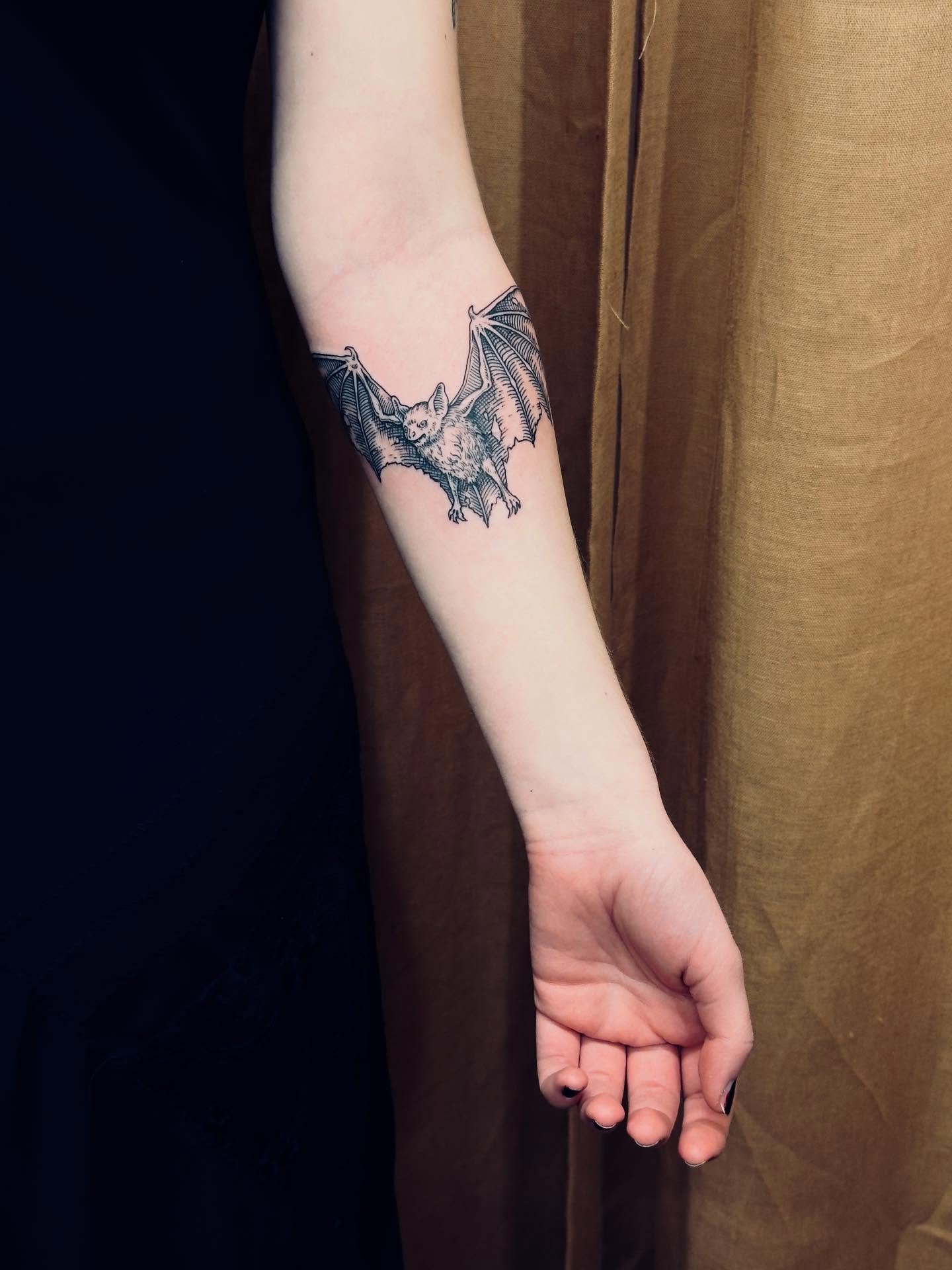 A bat for Hayley and Eris (the goddess of strife) for Billie to start 2026&hellip;