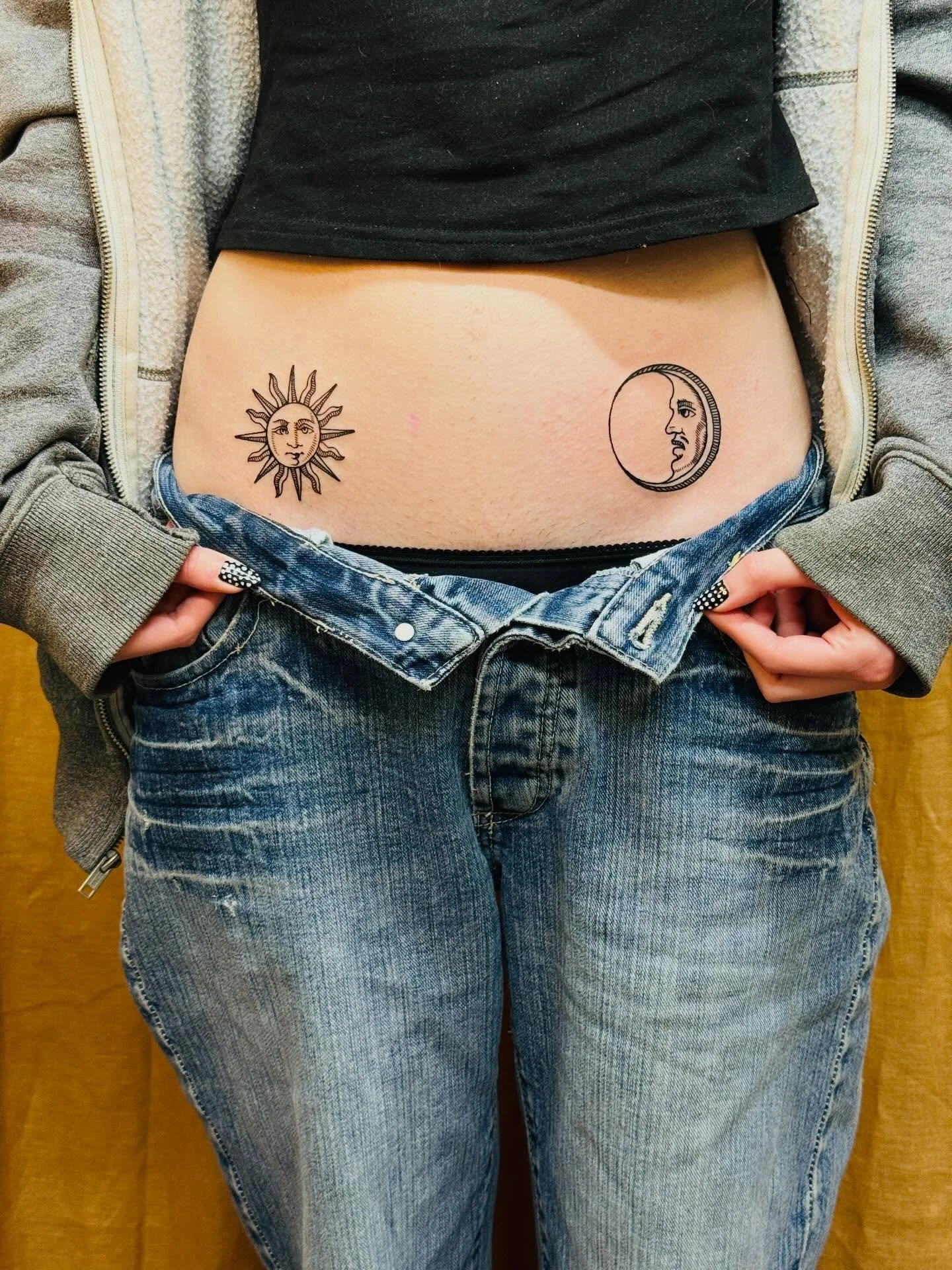 Sun and moon for Martha and a cute siege gap filler for Owen (plus a pic of a healed skull I did a while back)