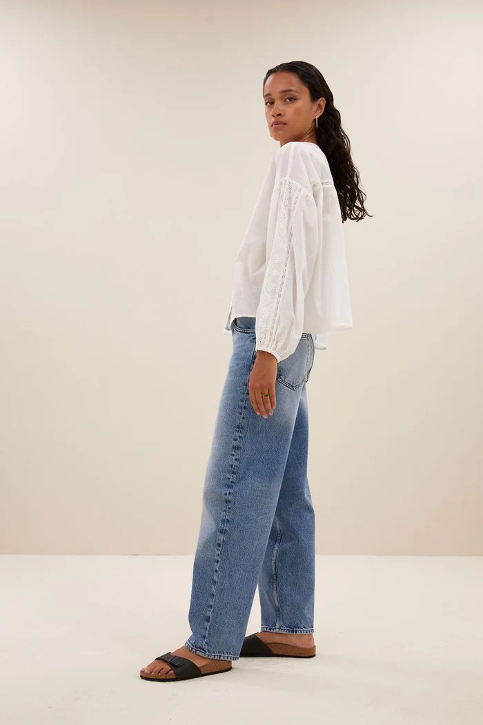 blouse_kate-off_white_by_bar-amsterdam.jpg