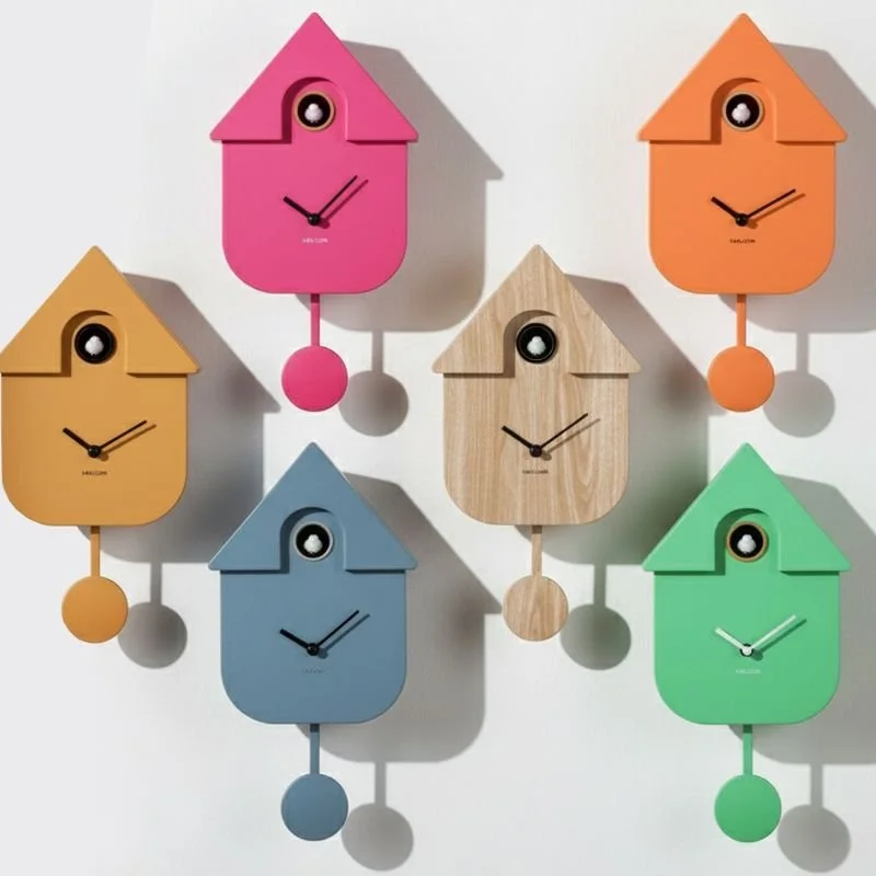 Horloge à pendule Modern Cuckoo Jaune ocre, Karlsson