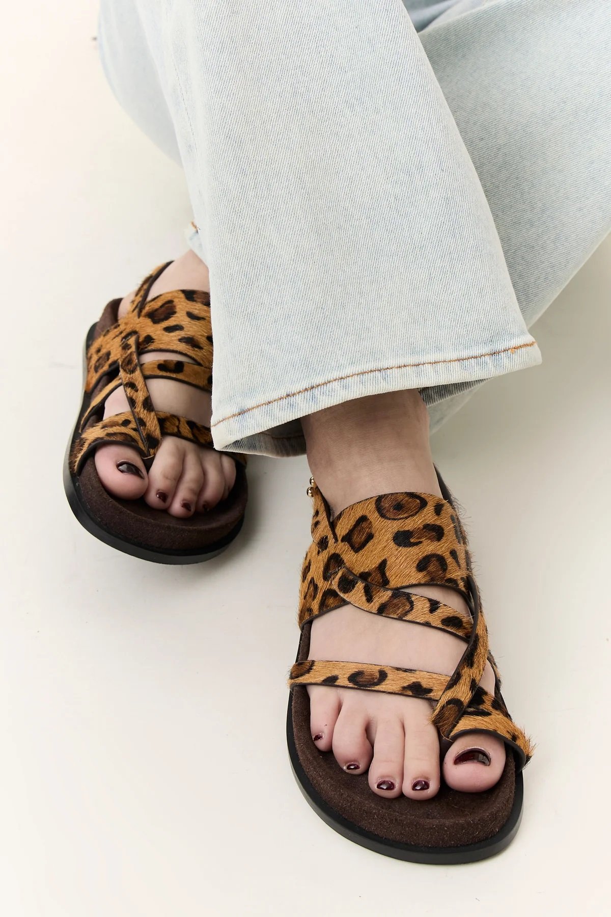 sandale_capel-leopard_leon_&_harper.jpg