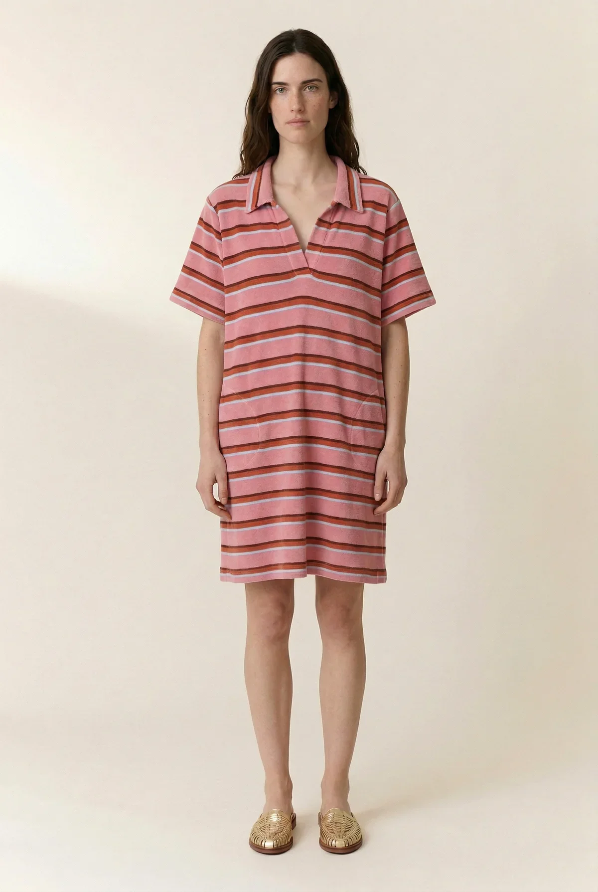 Robe courte rayée femme look casual chic