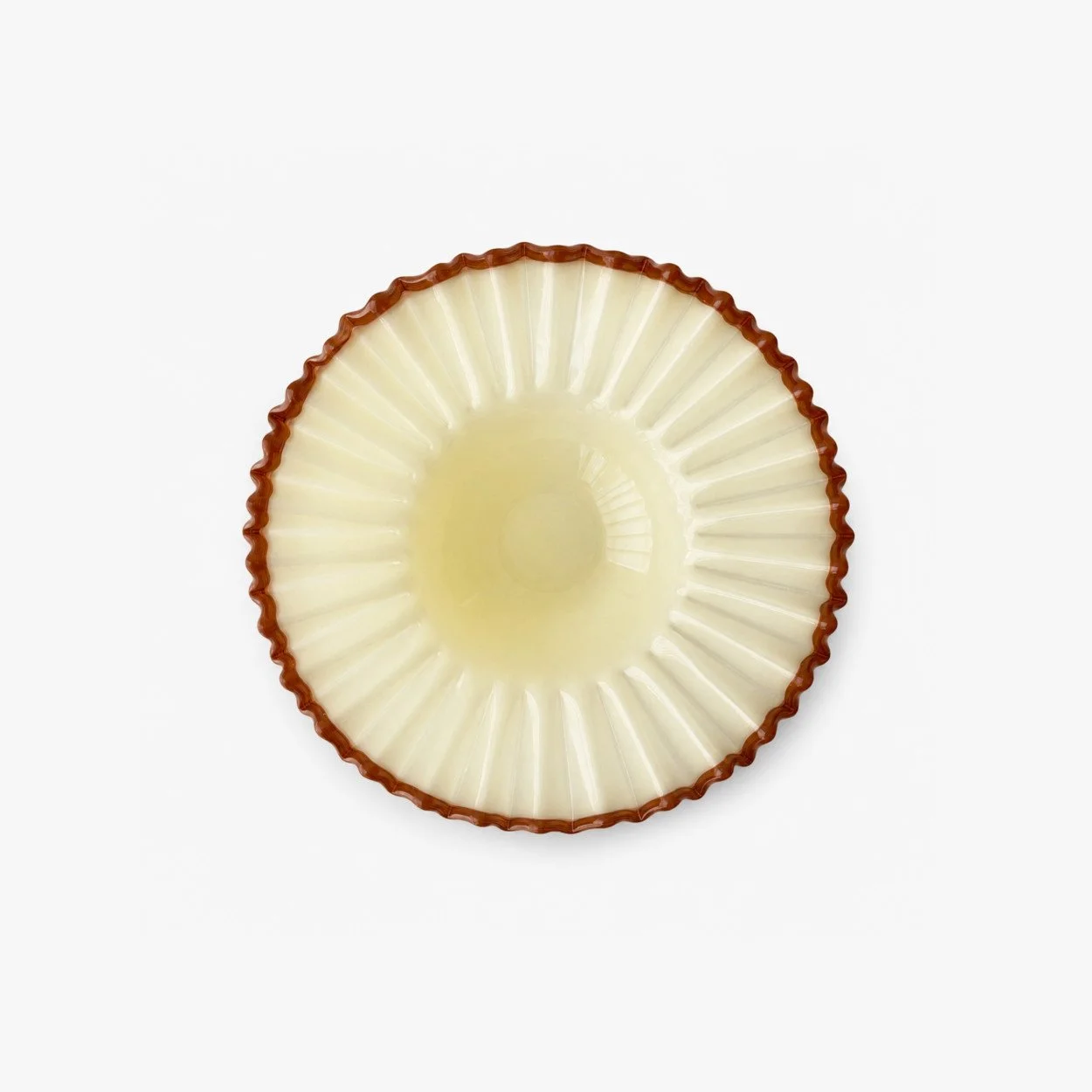 Coupe collerette en verre beige nacré, pièce d'art de la table signée Bazar de Luxe, 26,5 x 9 cm