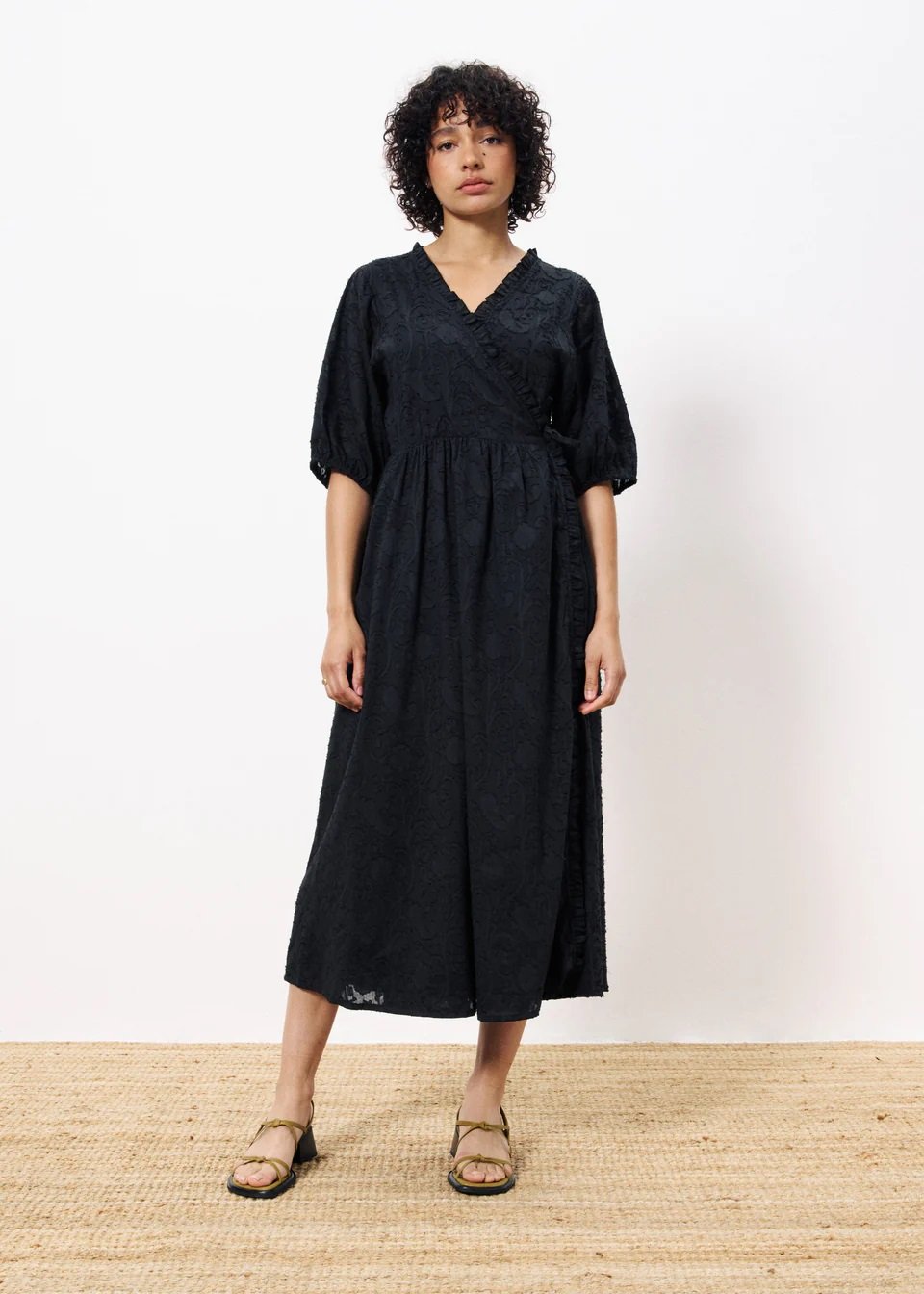 Robe Perrina, Frnch Paris