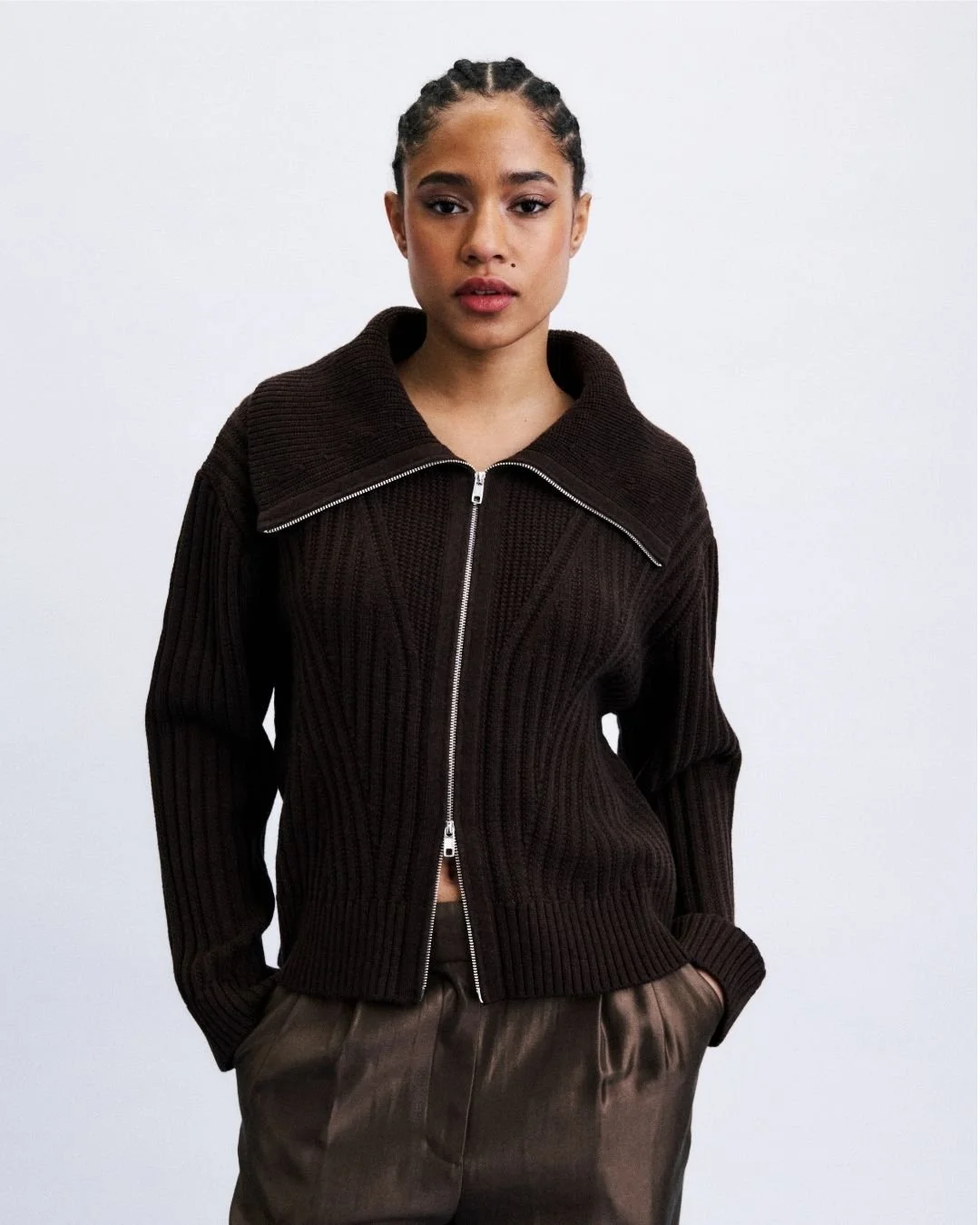 Cardigan_Kerkis-Marron-Zippé_FrnchParis.jpg