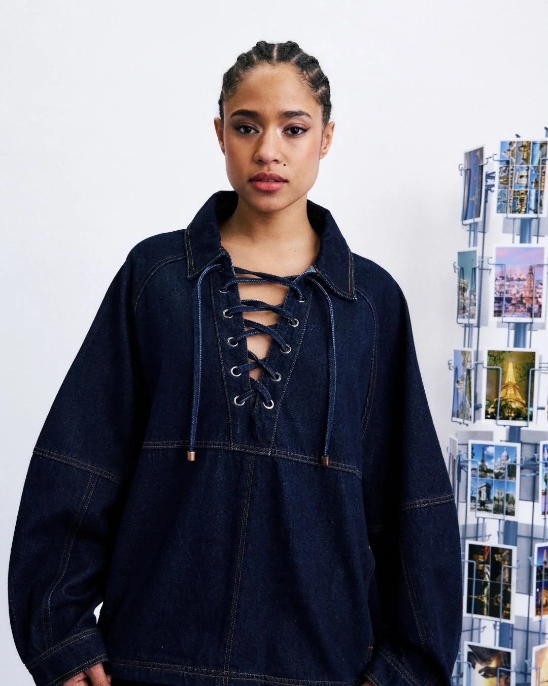 Blouse Sorae FRNCH Paris en denim brut indigo à coupe oversize
