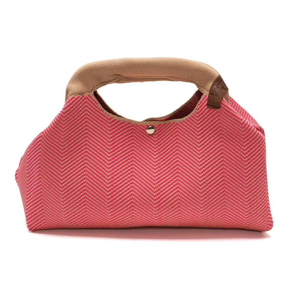Pochette spacieuse pour maquillage et accessoires de voyage.